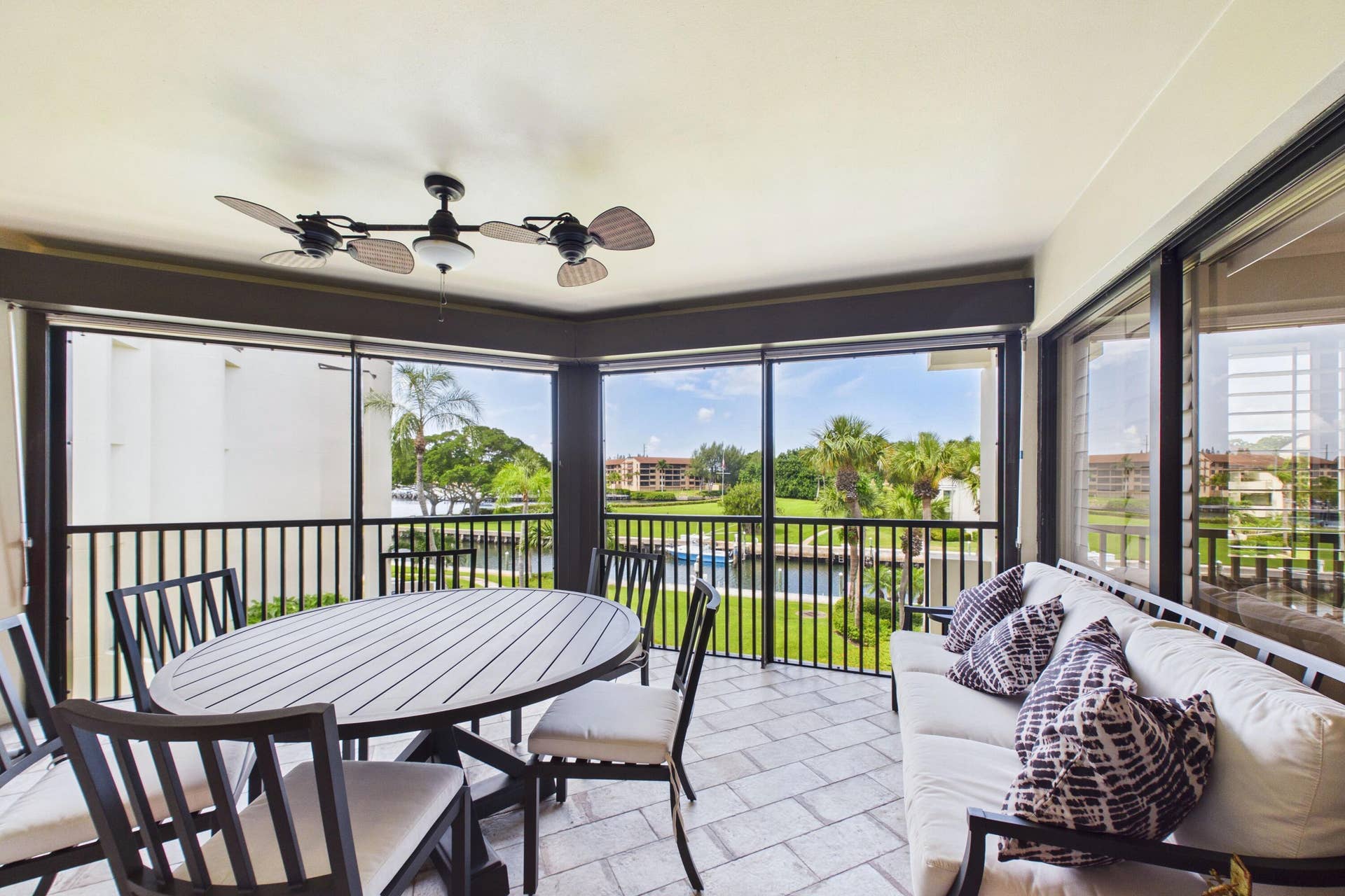 1117 MARINE Way E, K3L Boat Slip#45, North Palm Beach, FL 33408 Screened Balcony