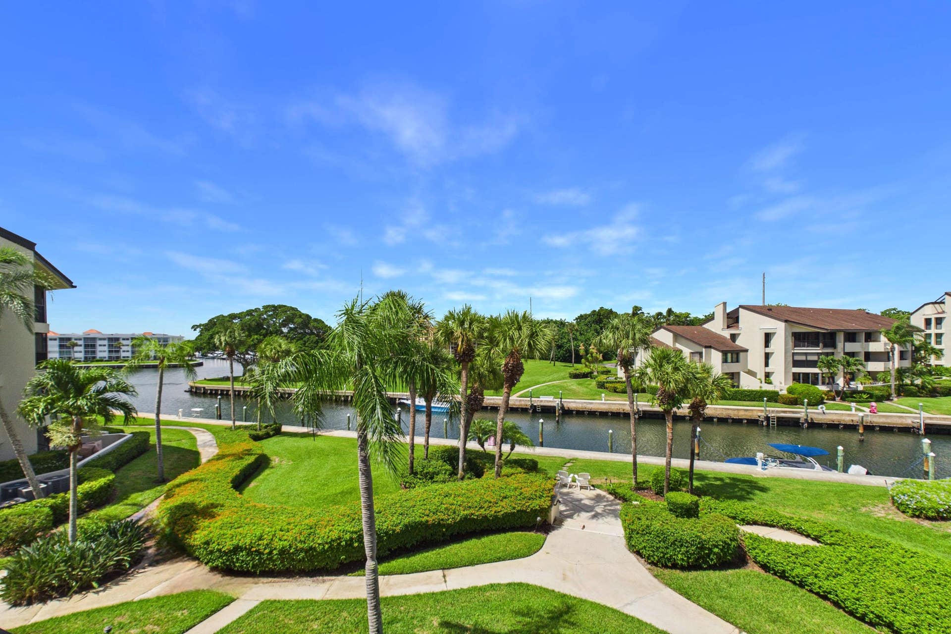 1117 MARINE Way E, K3L Boat Slip#45, North Palm Beach, FL 33408 View Primary Bedroom Balcony