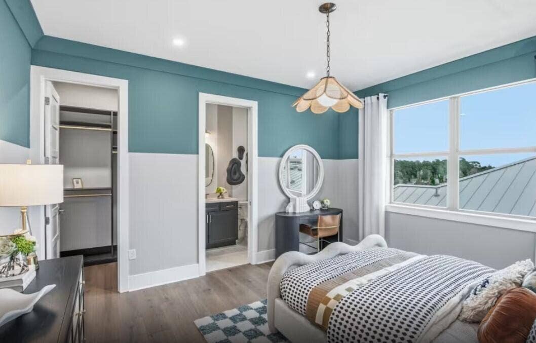 4951 Naugle Way, #18 Livingston, Davie, FL 33328 Builder's Model Pictured