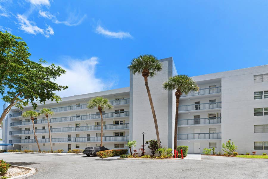 Property photo for 6400 NW 2ND Avenue, #321, Boca Raton, FL