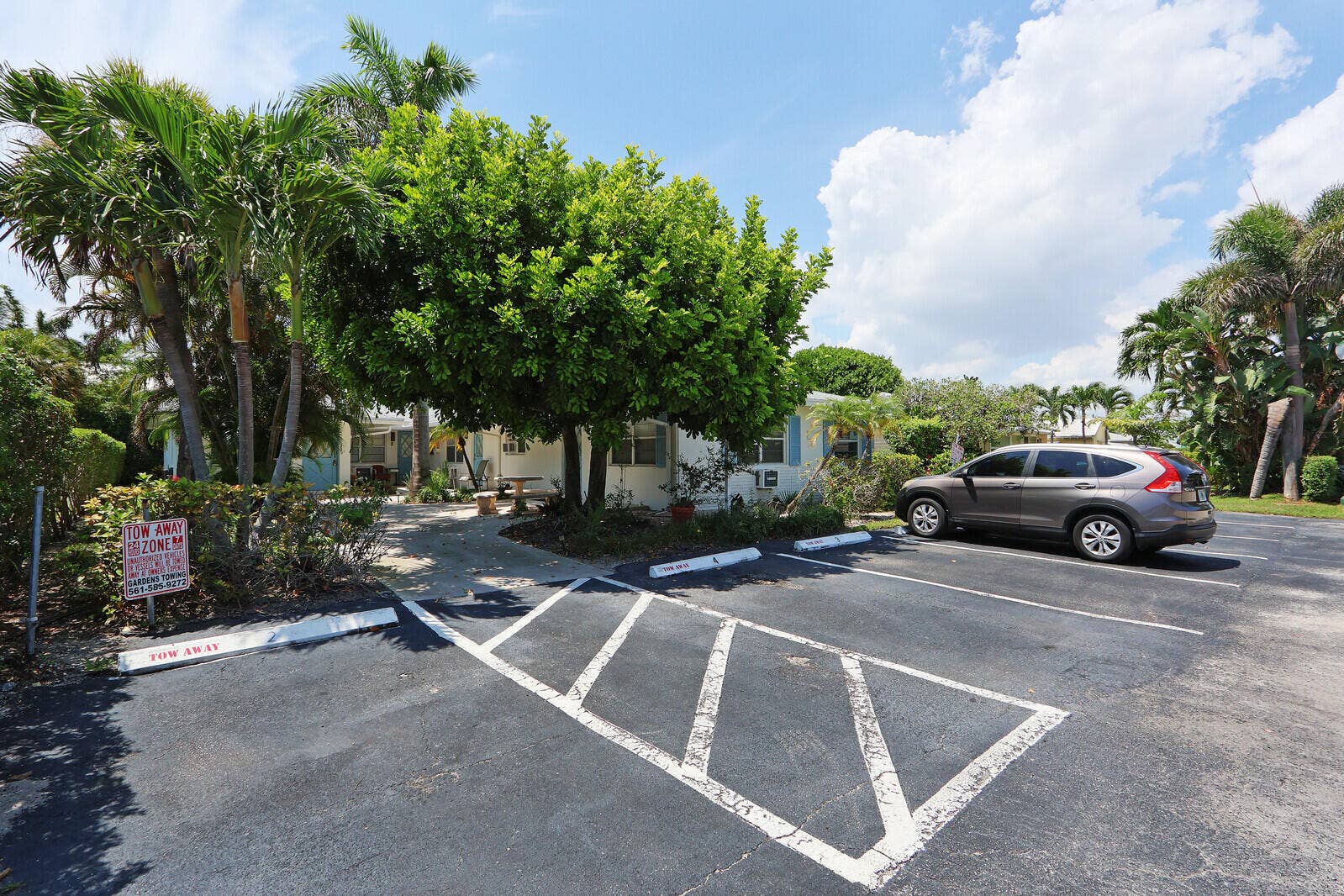 112 SANDAL Lane, #4, Palm Beach Shores, FL 33404 16