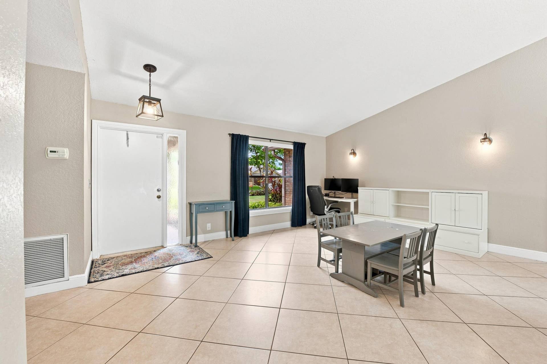10666 NW 2ND Place, Coral Springs, FL 33071 4__jjl8054