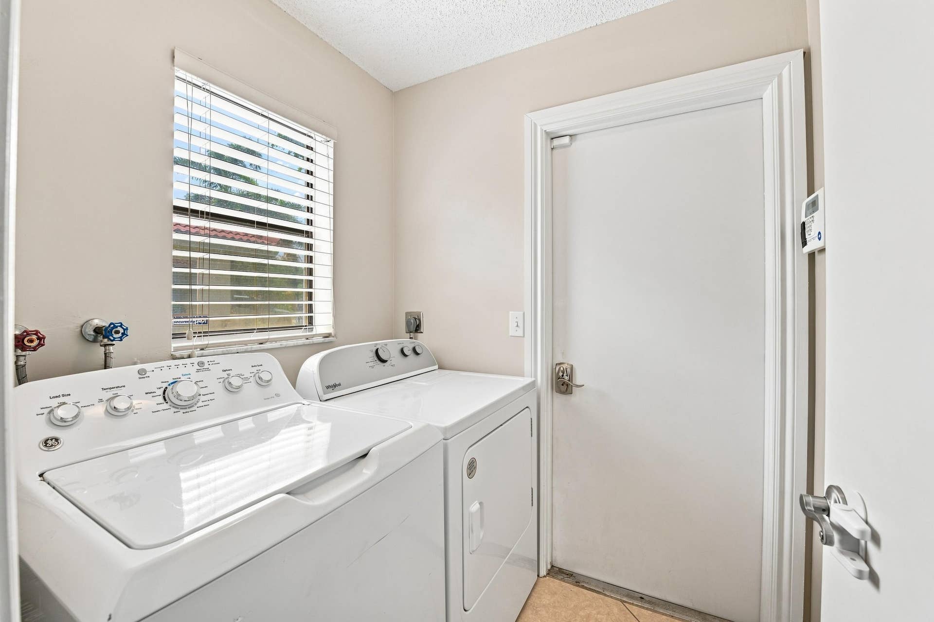 10666 NW 2ND Place, Coral Springs, FL 33071 38__jjl8144