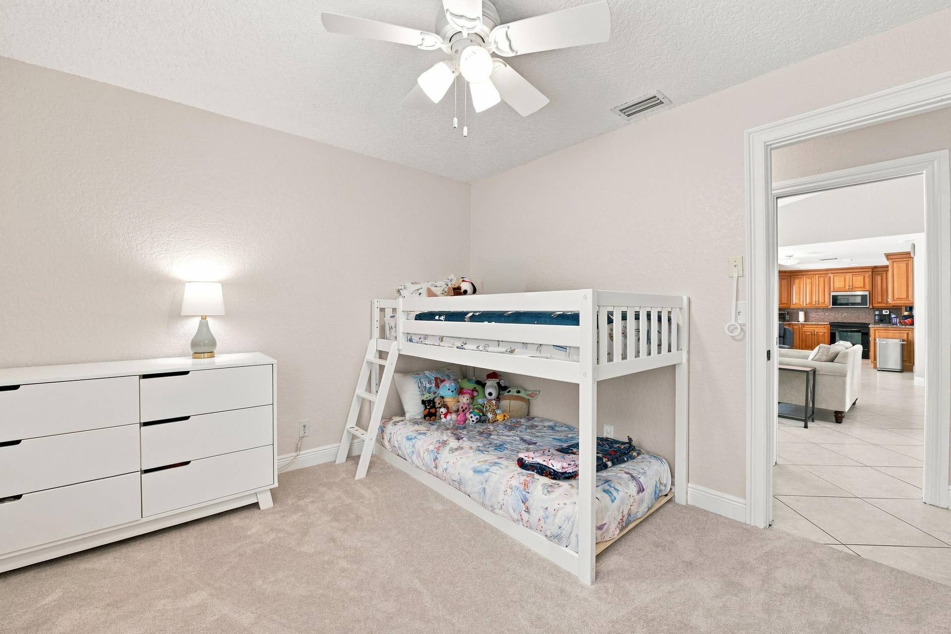 10666 NW 2ND Place, Coral Springs, FL 33071 37__jjl7999