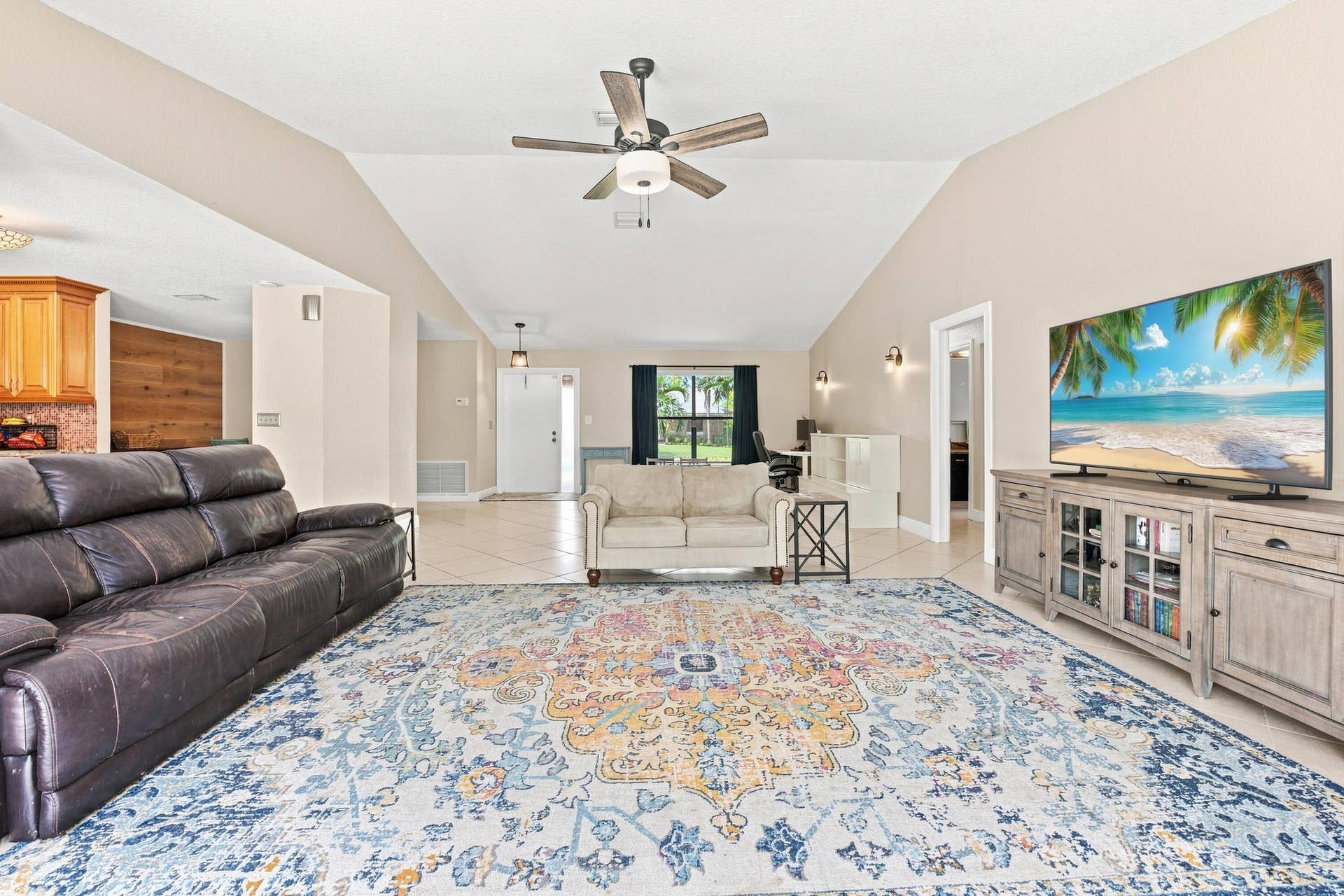 10666 NW 2ND Place, Coral Springs, FL 33071 10__jjl8079