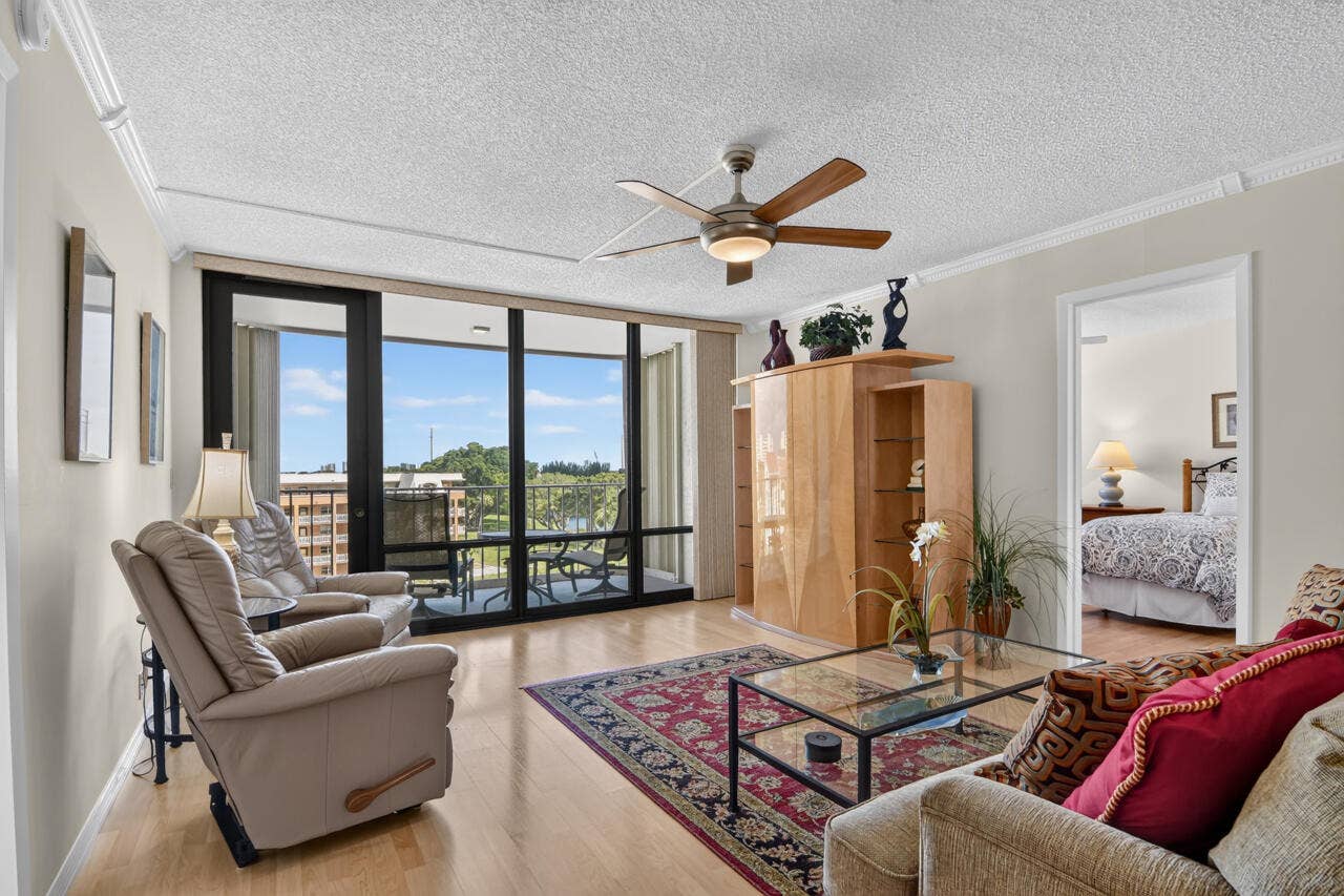 336 GOLFVIEW Road, #605, North Palm Beach, FL 33408 13-336-Gulfview-Rd-605-13