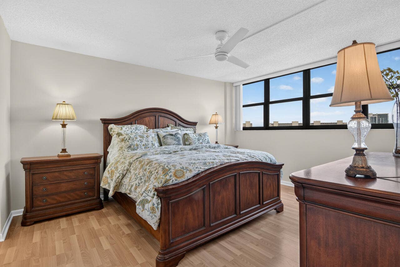 336 GOLFVIEW Road, #605, North Palm Beach, FL 33408 18-336-Gulfview-Rd-605-18