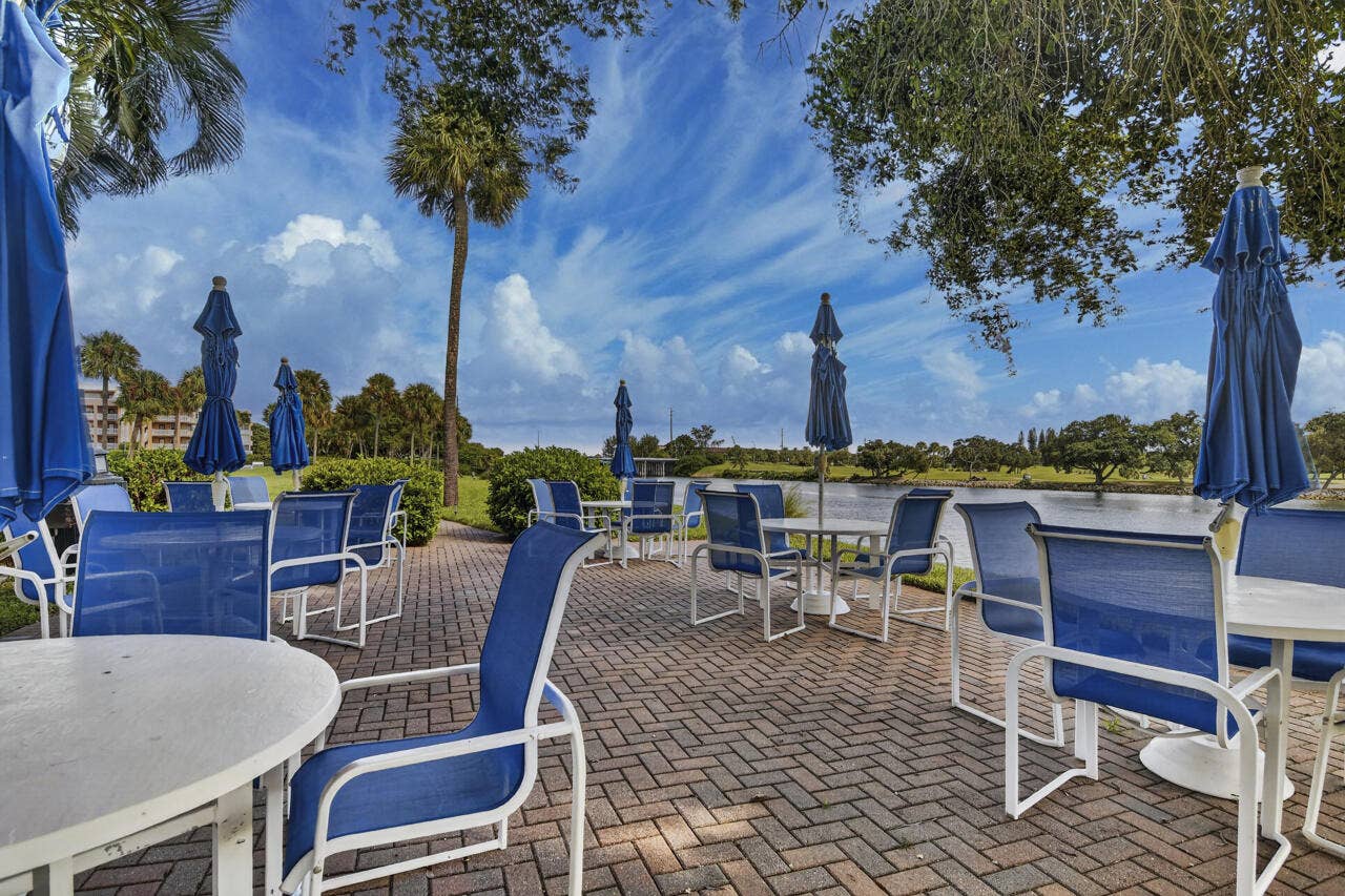 336 GOLFVIEW Road, #605, North Palm Beach, FL 33408 39-336-Gulfview-Rd-605-39