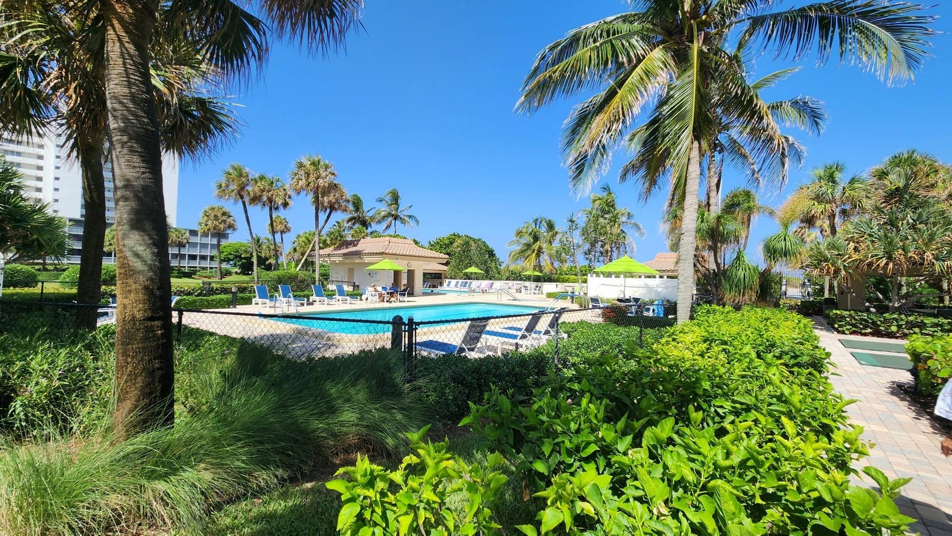 3400 N Ocean Drive, #1703, Riviera Beach, FL 33404 2 Pools & Hot Tub