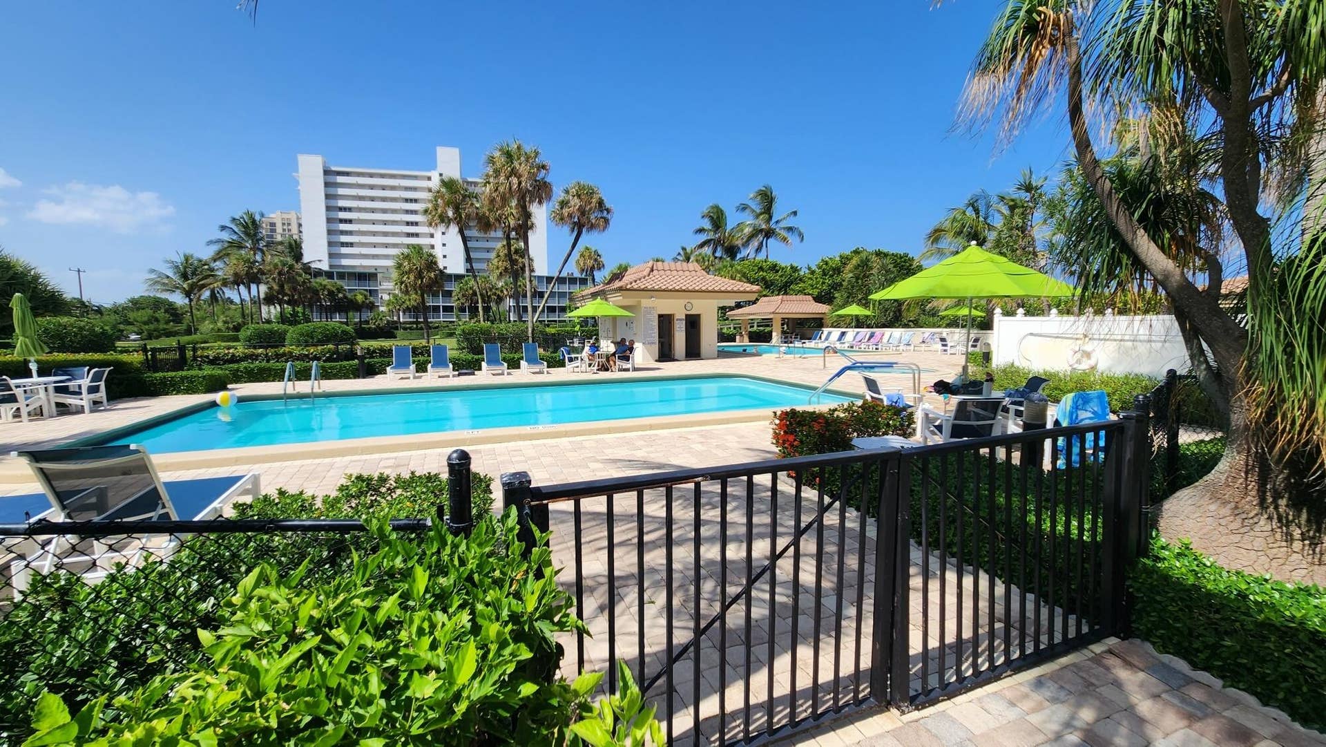 3400 N Ocean Drive, #1703, Riviera Beach, FL 33404 2 Pools & Hot Tub