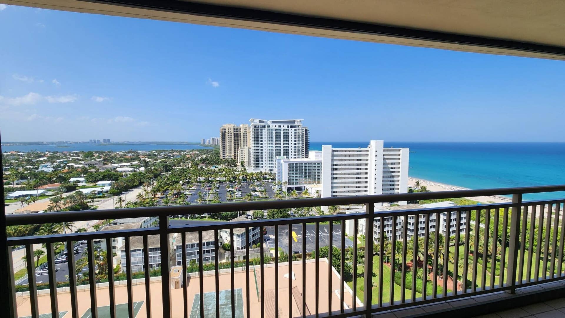 3400 N Ocean Drive, #1703, Riviera Beach, FL 33404 Patio Ocean to Intracoastal View
