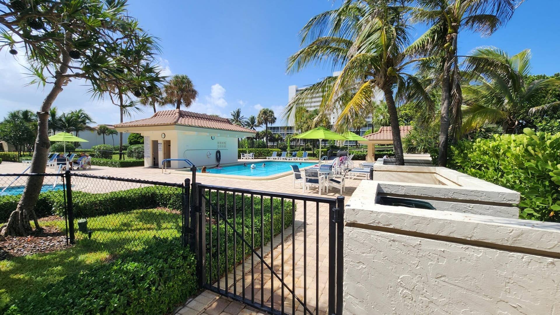 3400 N Ocean Drive, #1703, Riviera Beach, FL 33404 2 Pools & Hot Tub