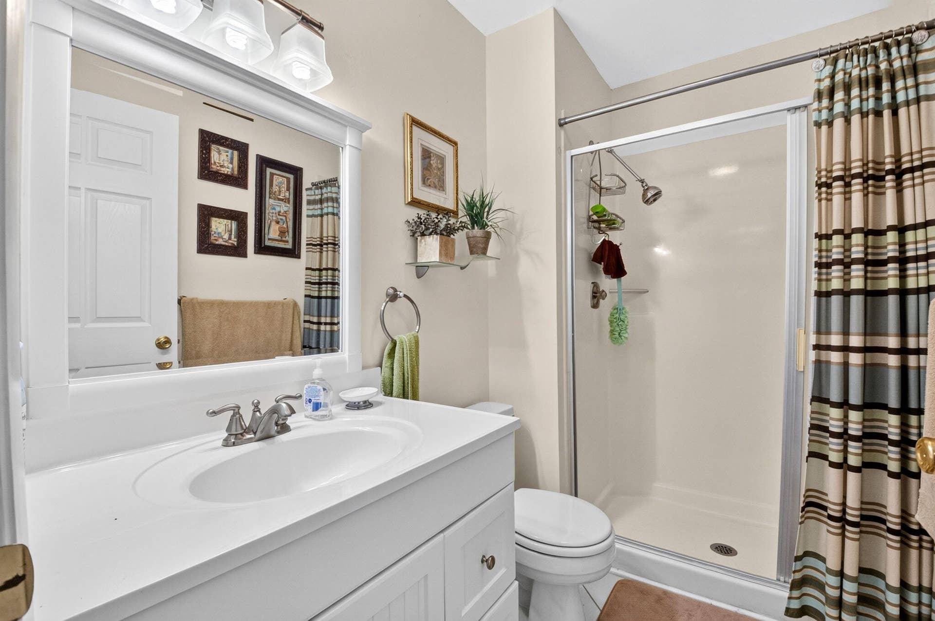 226 LAKE CONSTANCE Drive, #226, West Palm Beach, FL 33411 9-web-or-mls-DSC_0234