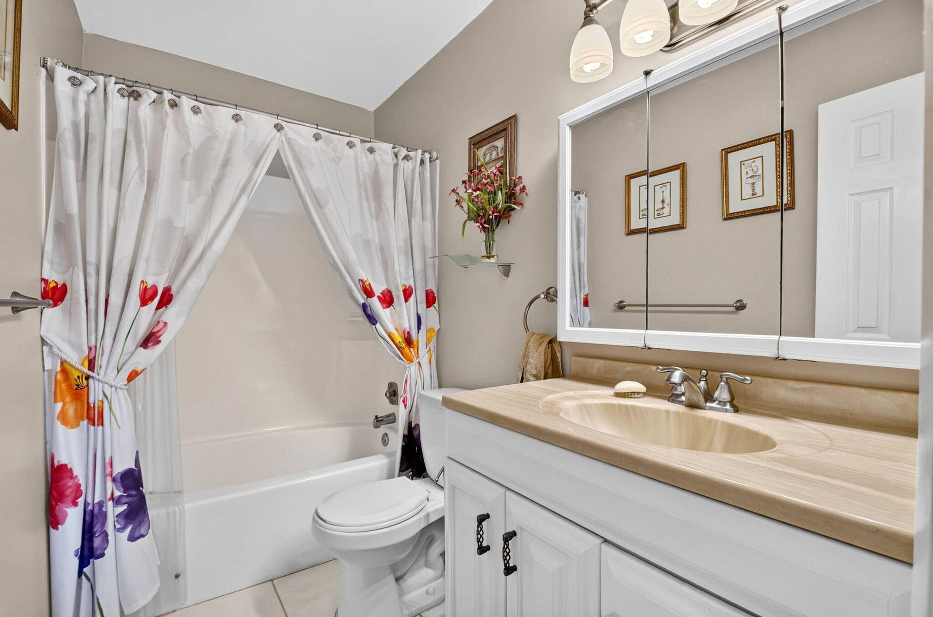 226 LAKE CONSTANCE Drive, #226, West Palm Beach, FL 33411 36-web-or-mls-DSC_0384
