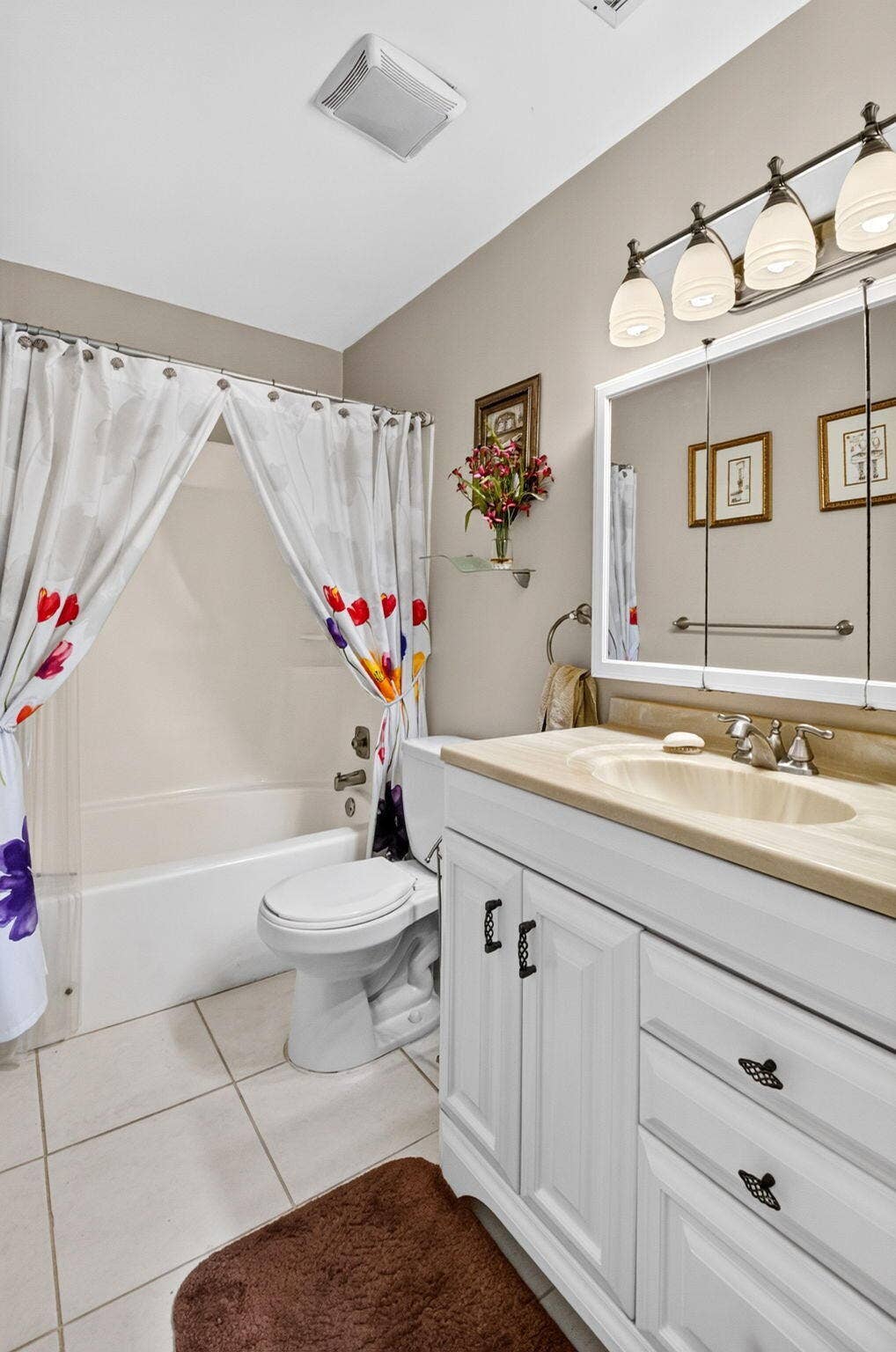226 LAKE CONSTANCE Drive, #226, West Palm Beach, FL 33411 37-web-or-mls-DSC_0391