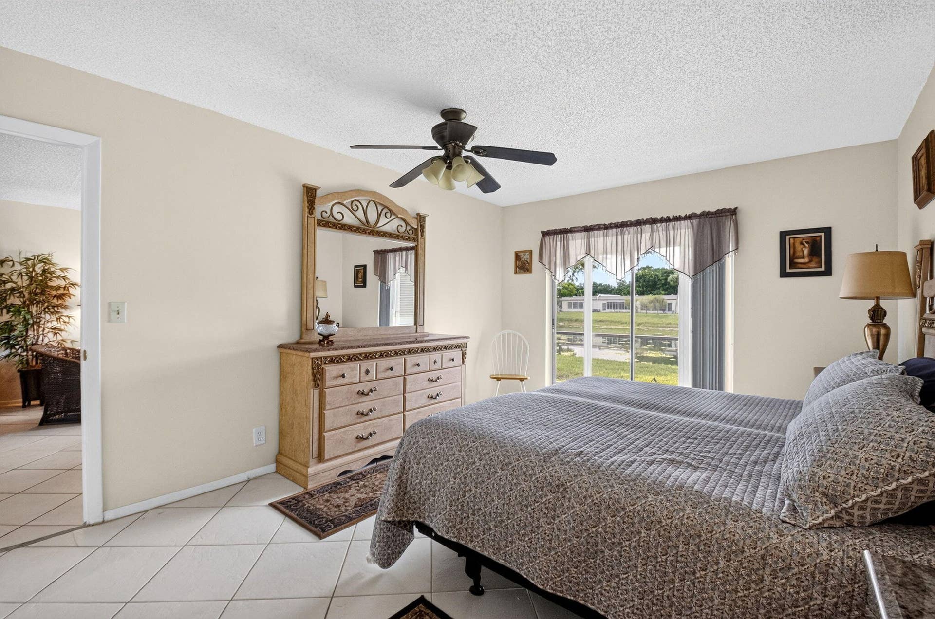 226 LAKE CONSTANCE Drive, #226, West Palm Beach, FL 33411 33-web-or-mls-DSC_0362