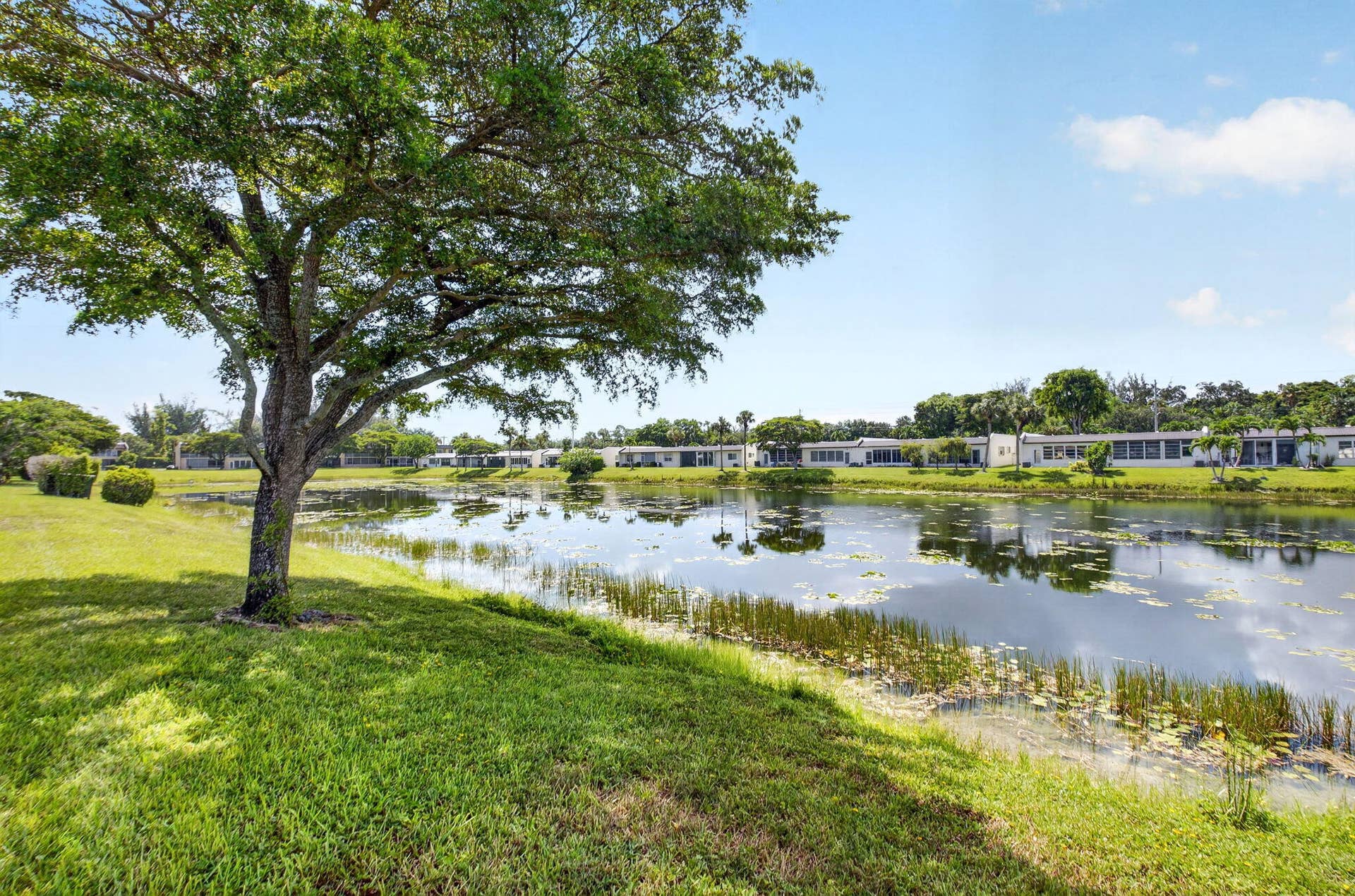 226 LAKE CONSTANCE Drive, #226, West Palm Beach, FL 33411 27-web-or-mls-DSC_0319