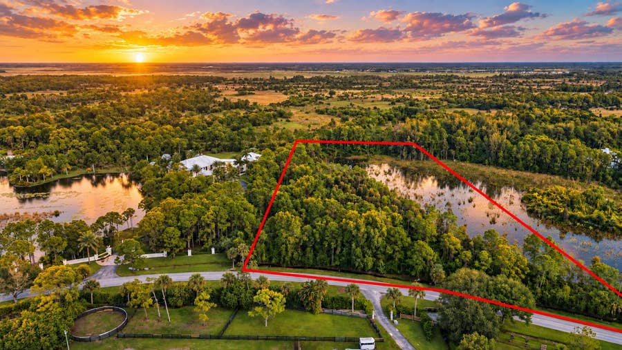 Property photo for 2524 SE Ranch Acres Circle, Jupiter, FL