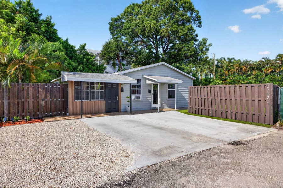 Property photo for 2702 NE 9TH Avenue, #1/2, Wilton Manors, FL