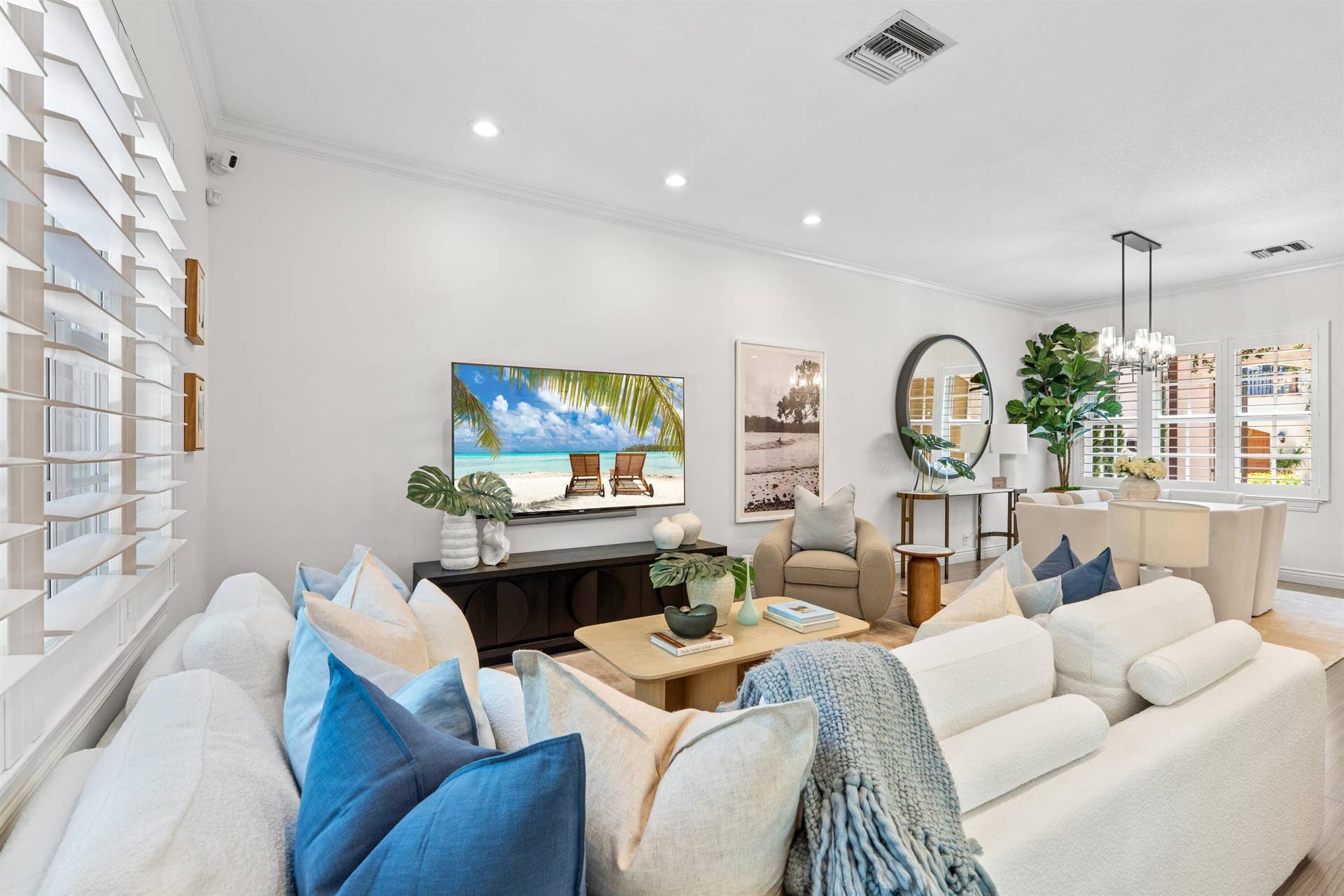 LIVINGROOM_RIGHT_ANGLE_DT_NEW