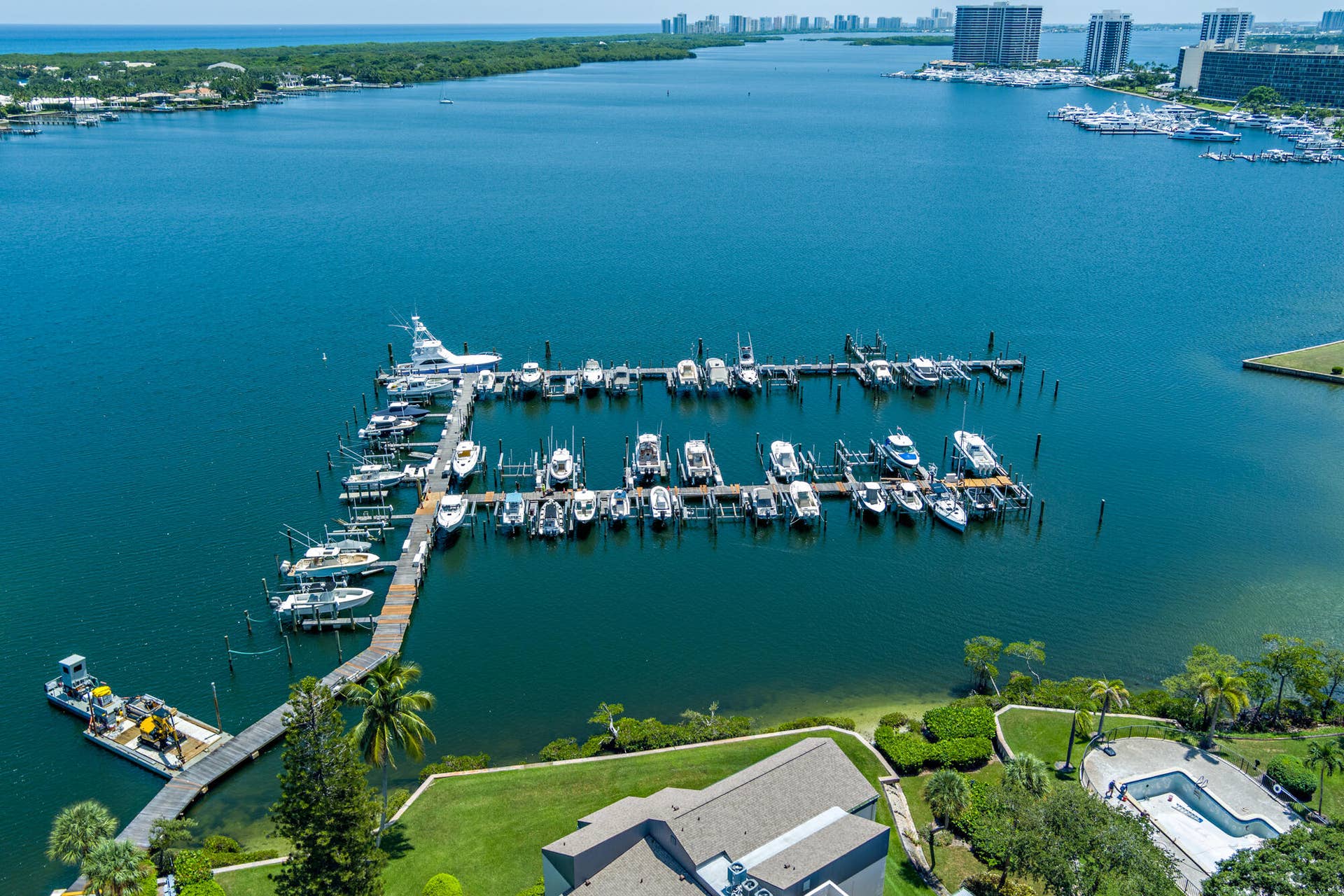 11290 Glen Oaks Court, North Palm Beach, FL 33408 low-40