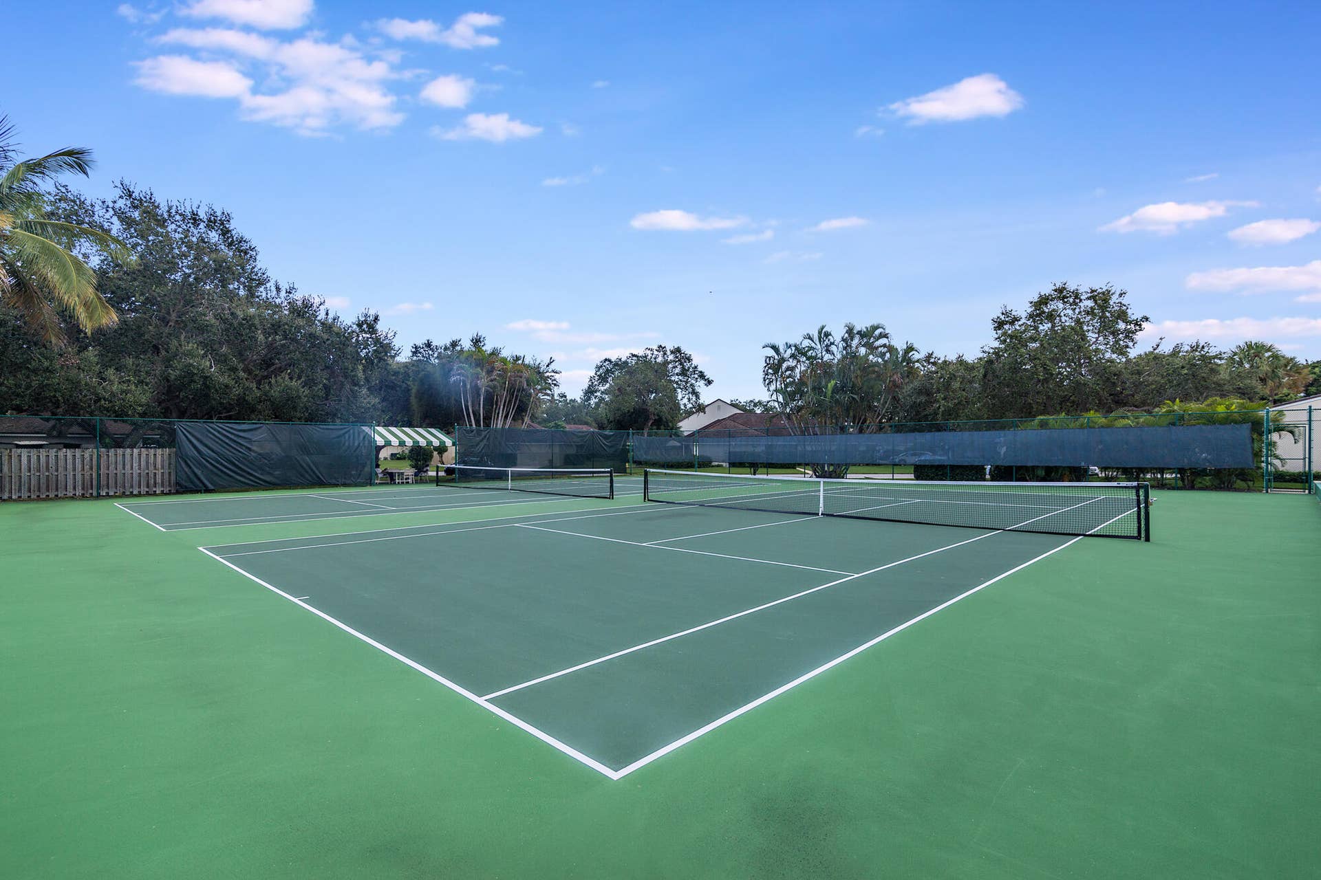 11290 Glen Oaks Court, North Palm Beach, FL 33408 low-1