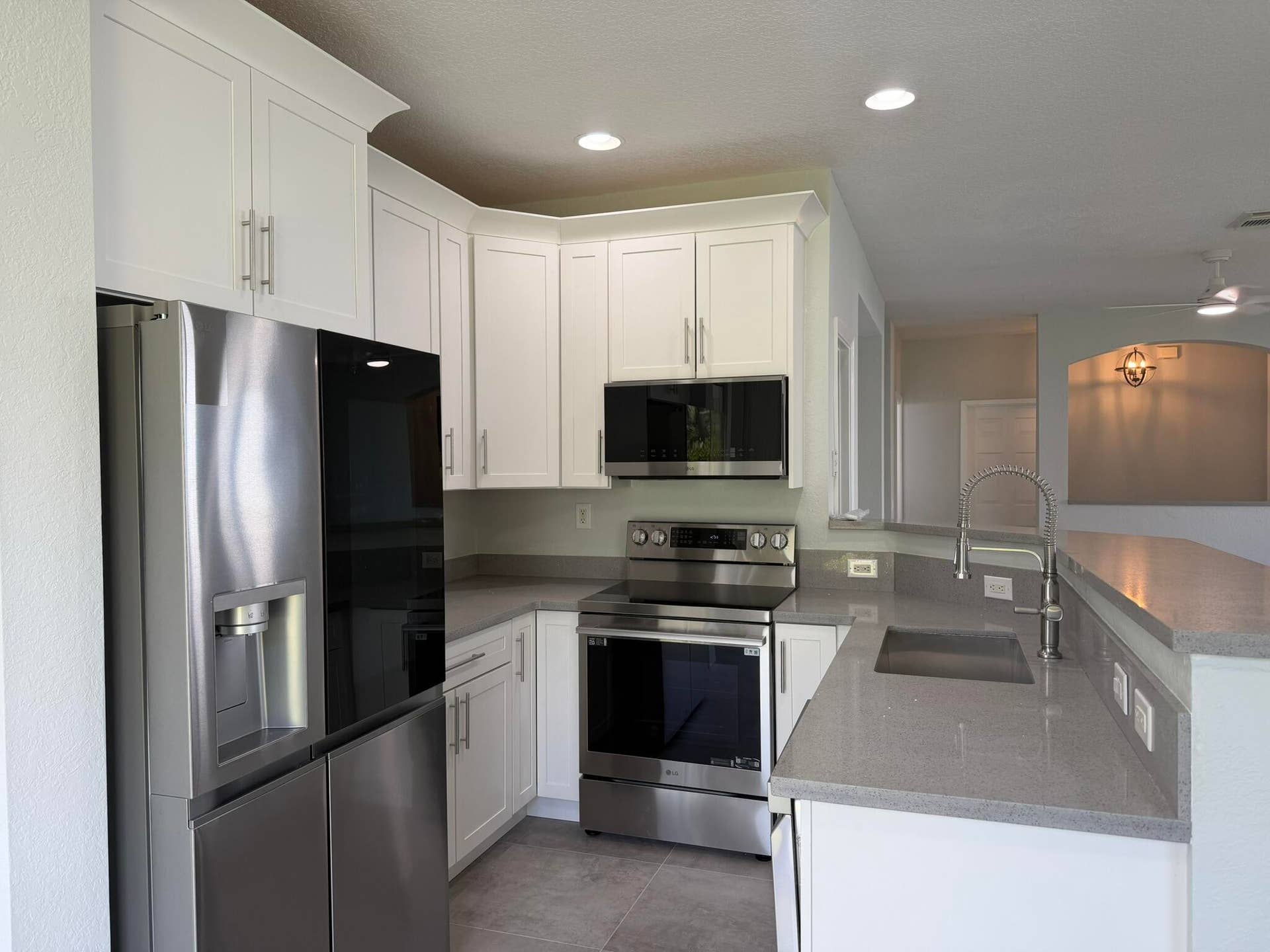 3251 LAUREL RIDGE Circle, Riviera Beach, FL 33404 IMG_2024