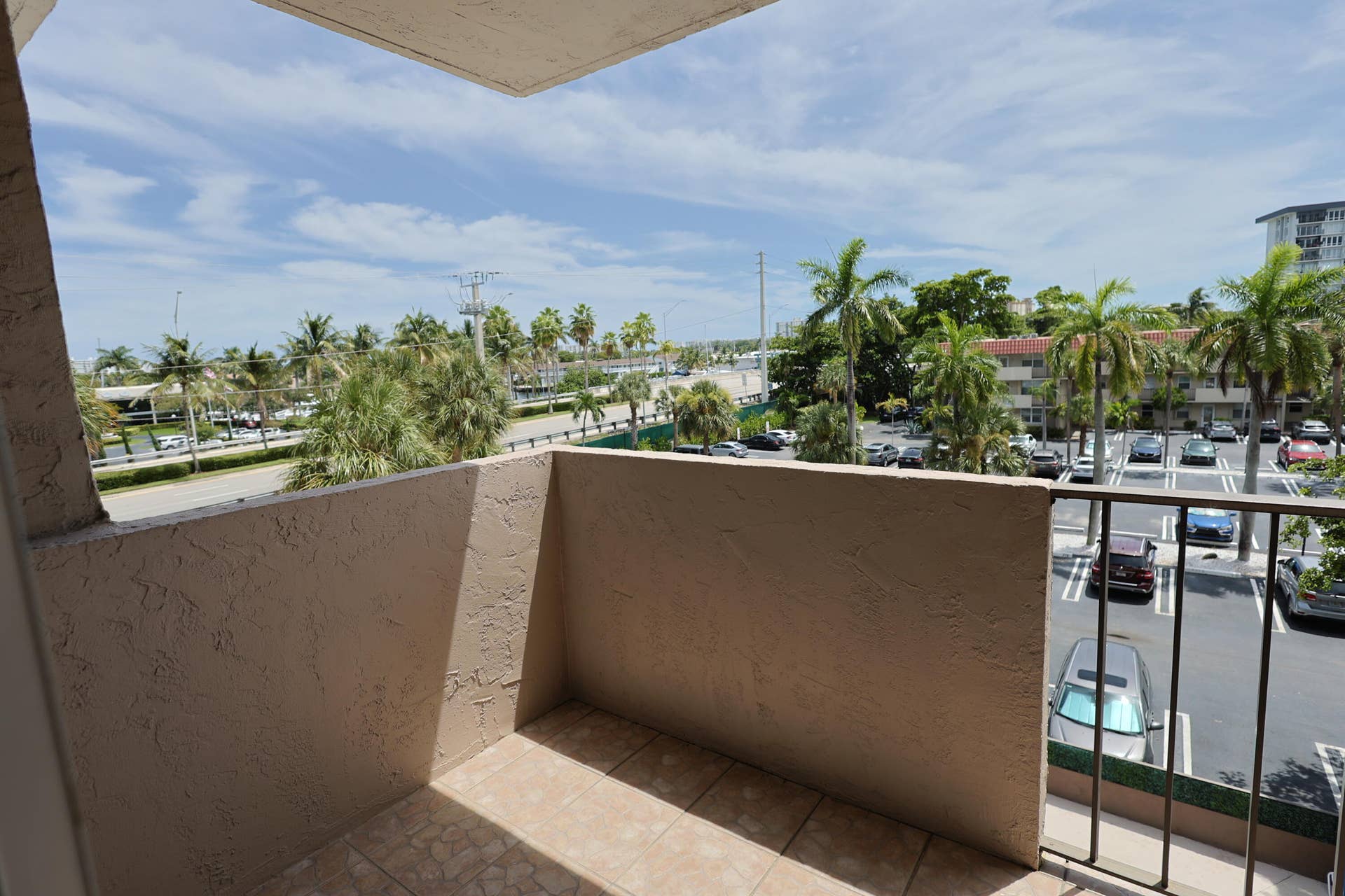 777 S Federal Highway, #RP403, Pompano Beach, FL 33062 IMG_0348