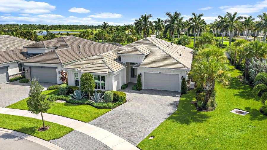Property photo for 12176 Waterstone Circle, Palm Beach Gardens, FL