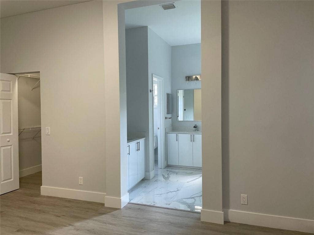 4293 LAUREL RIDGE Circle, #4293, Weston, FL 33331 4293-41