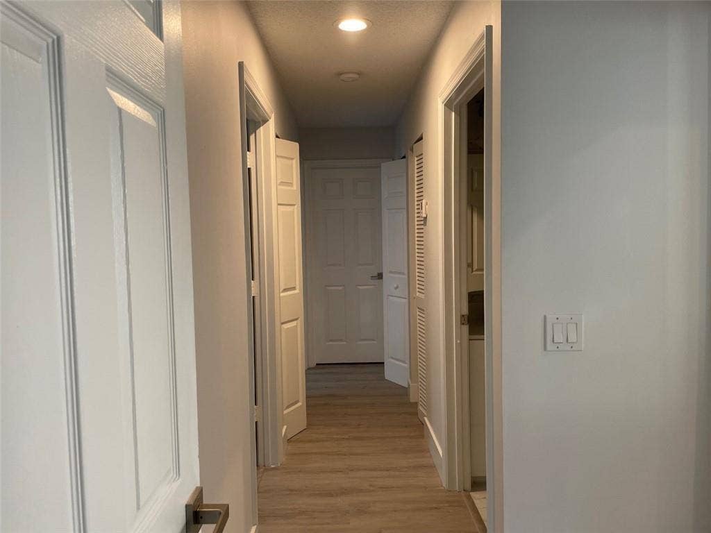 4293 LAUREL RIDGE Circle, #4293, Weston, FL 33331 4293-26