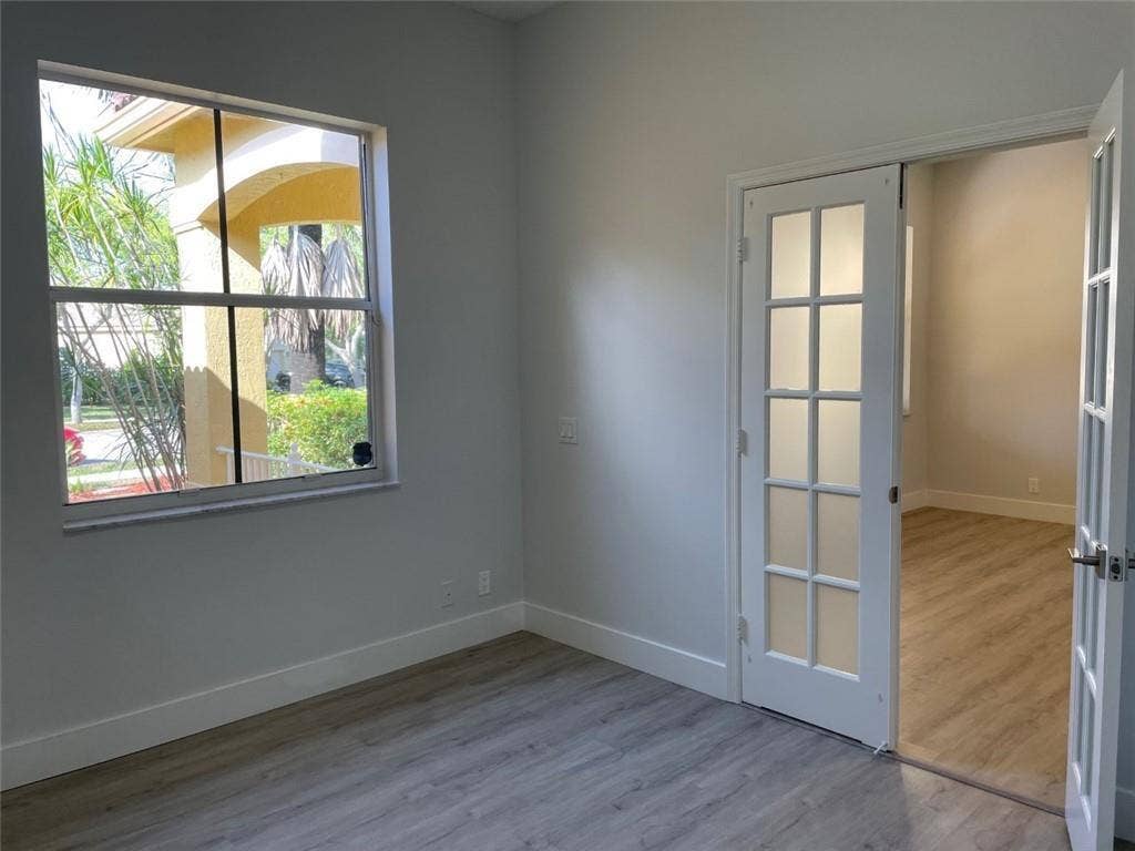 4293 LAUREL RIDGE Circle, #4293, Weston, FL 33331 4293-22