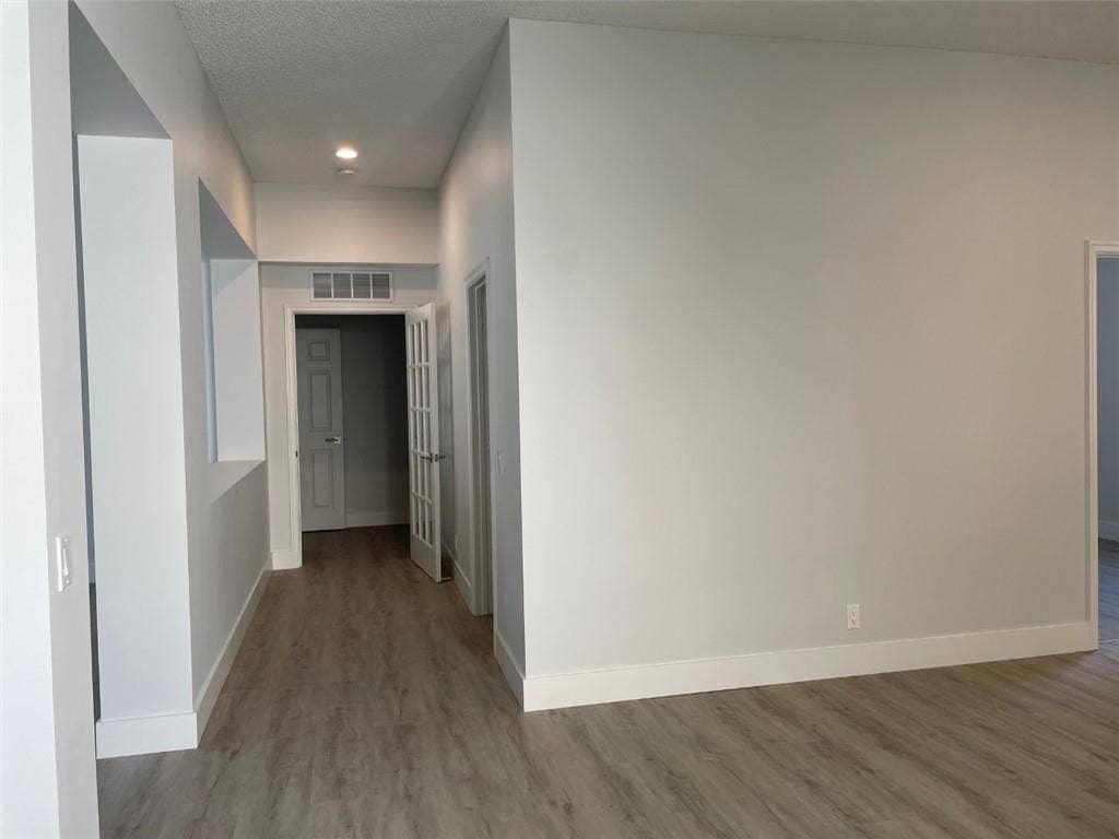 4293 LAUREL RIDGE Circle, #4293, Weston, FL 33331 4293-24