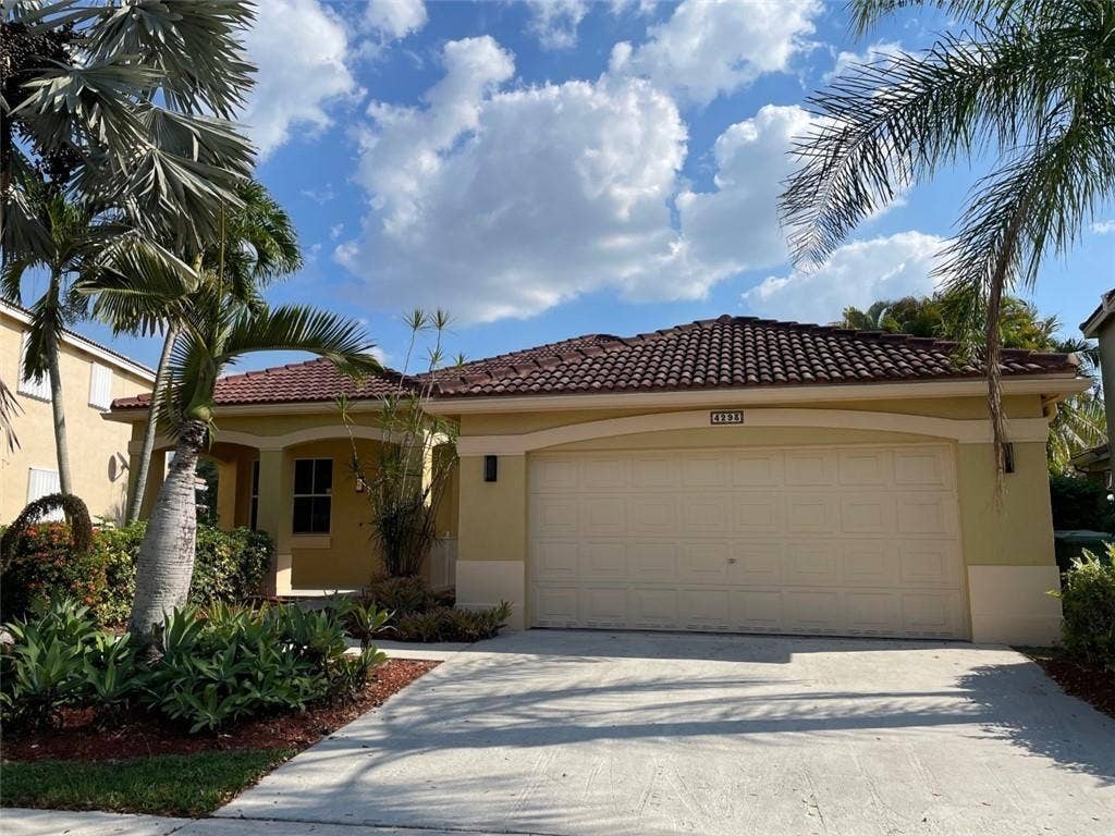 4293 LAUREL RIDGE Circle, #4293, Weston, FL 33331 4293-16
