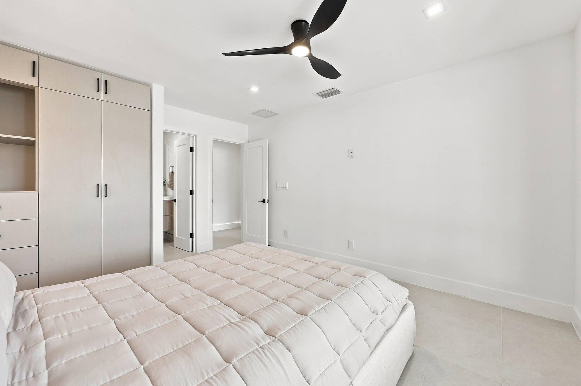11181 Boca Woods Lane, Boca Raton, FL 33428 guest 1