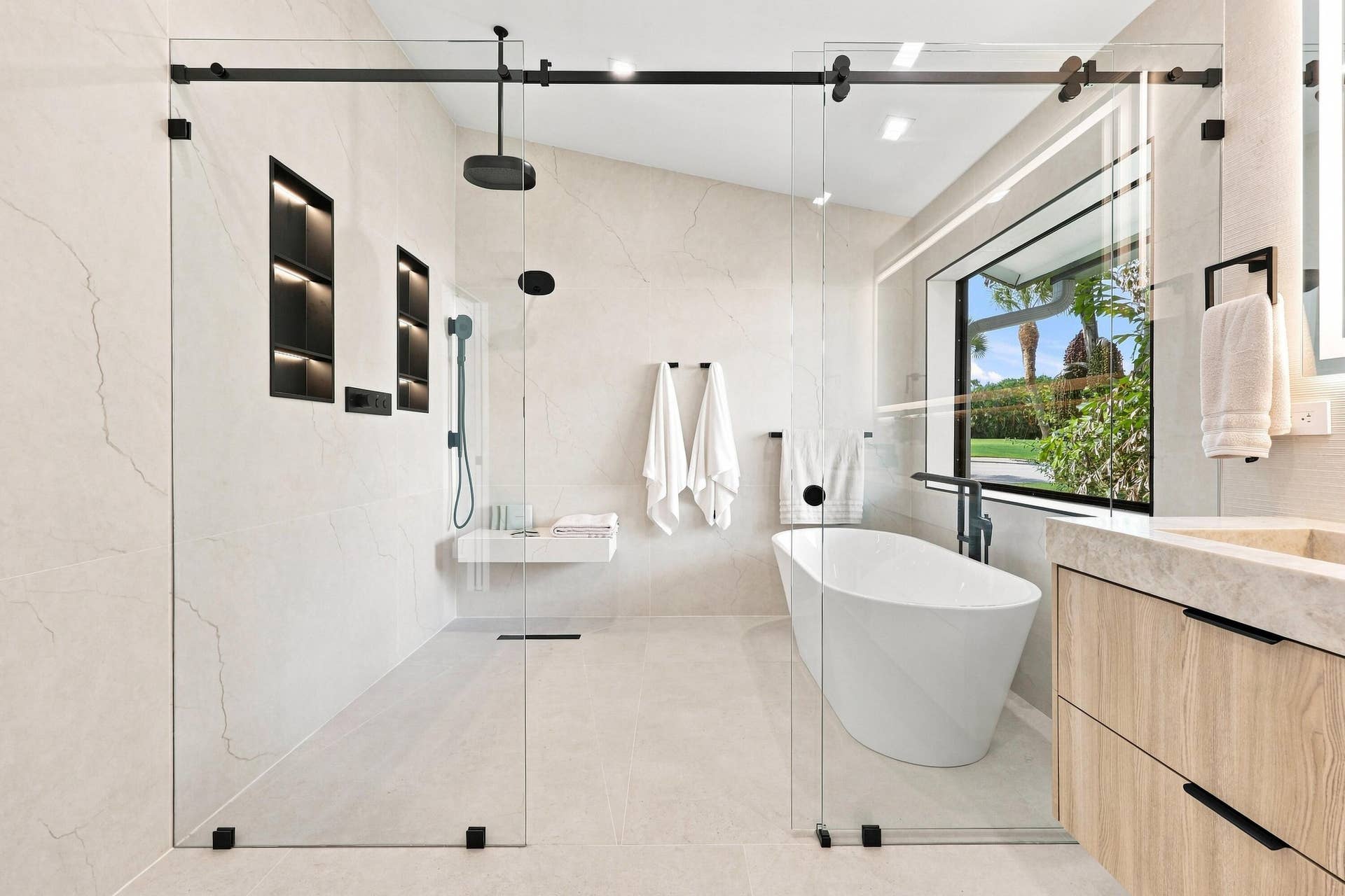 11181 Boca Woods Lane, Boca Raton, FL 33428 wet room b