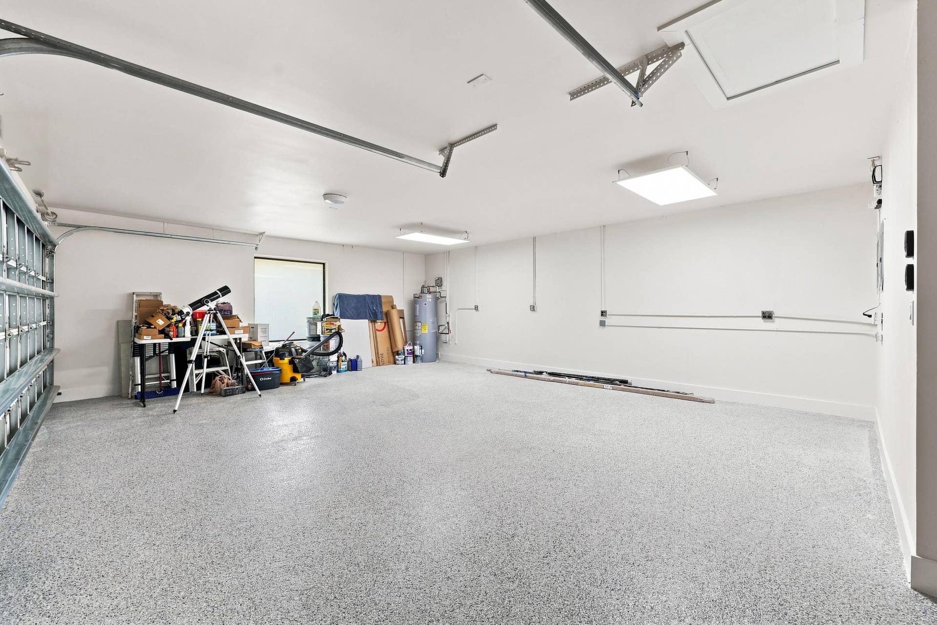 11181 Boca Woods Lane, Boca Raton, FL 33428 garage