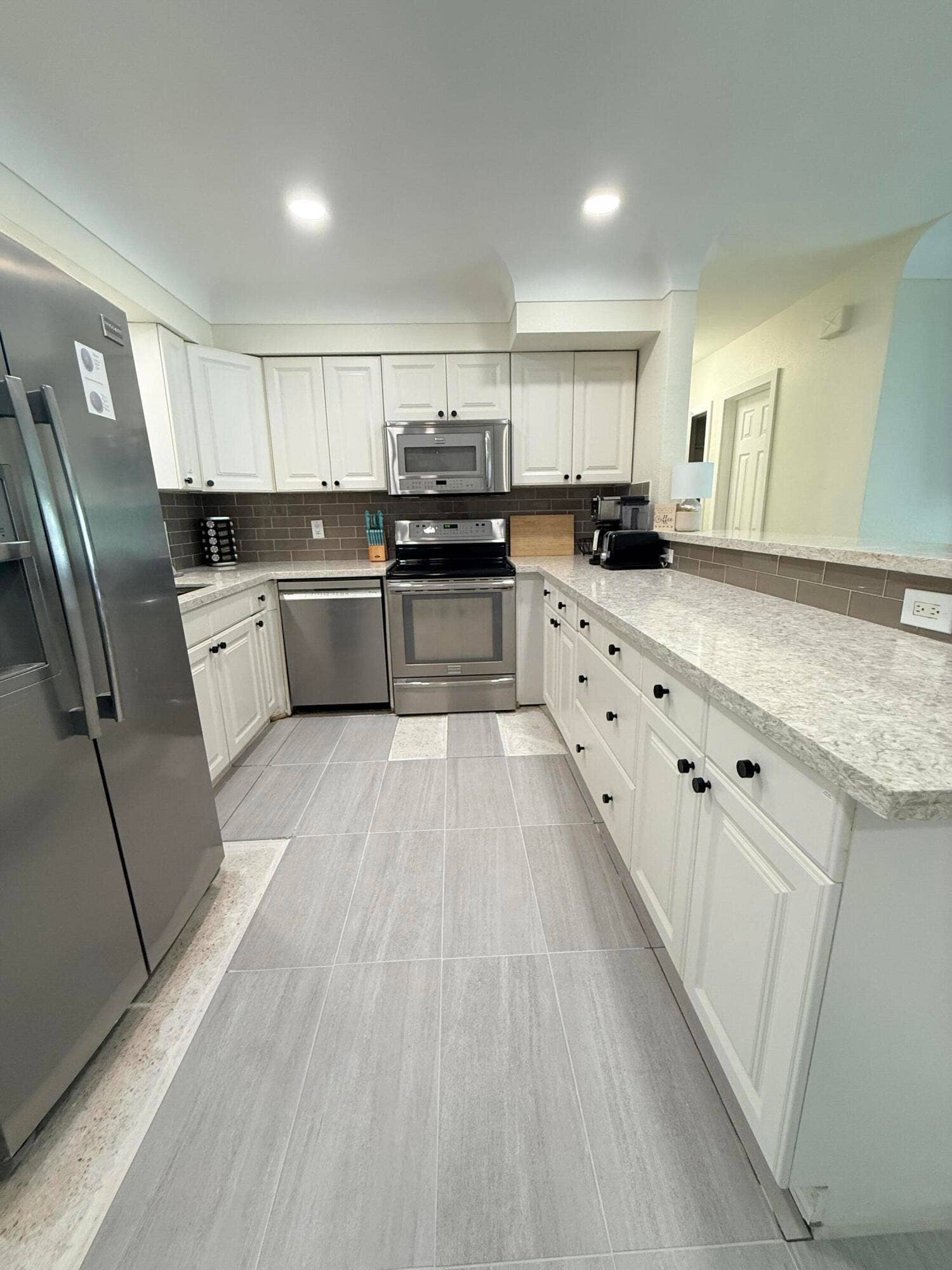 608 NE 24TH Avenue, Pompano Beach, Pompano Beach, FL 33062 IMG_2875