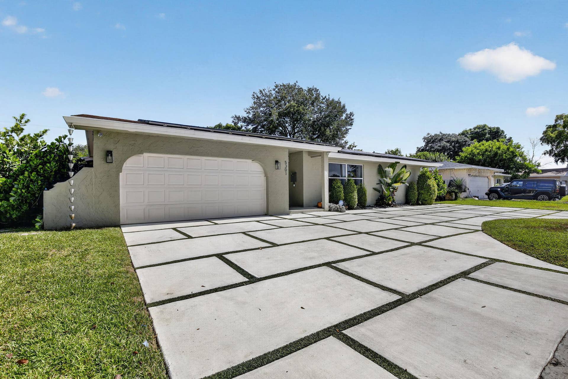 5301 SW 8TH Court, Plantation, FL 33317 3-web-or-mls-_A7A7938
