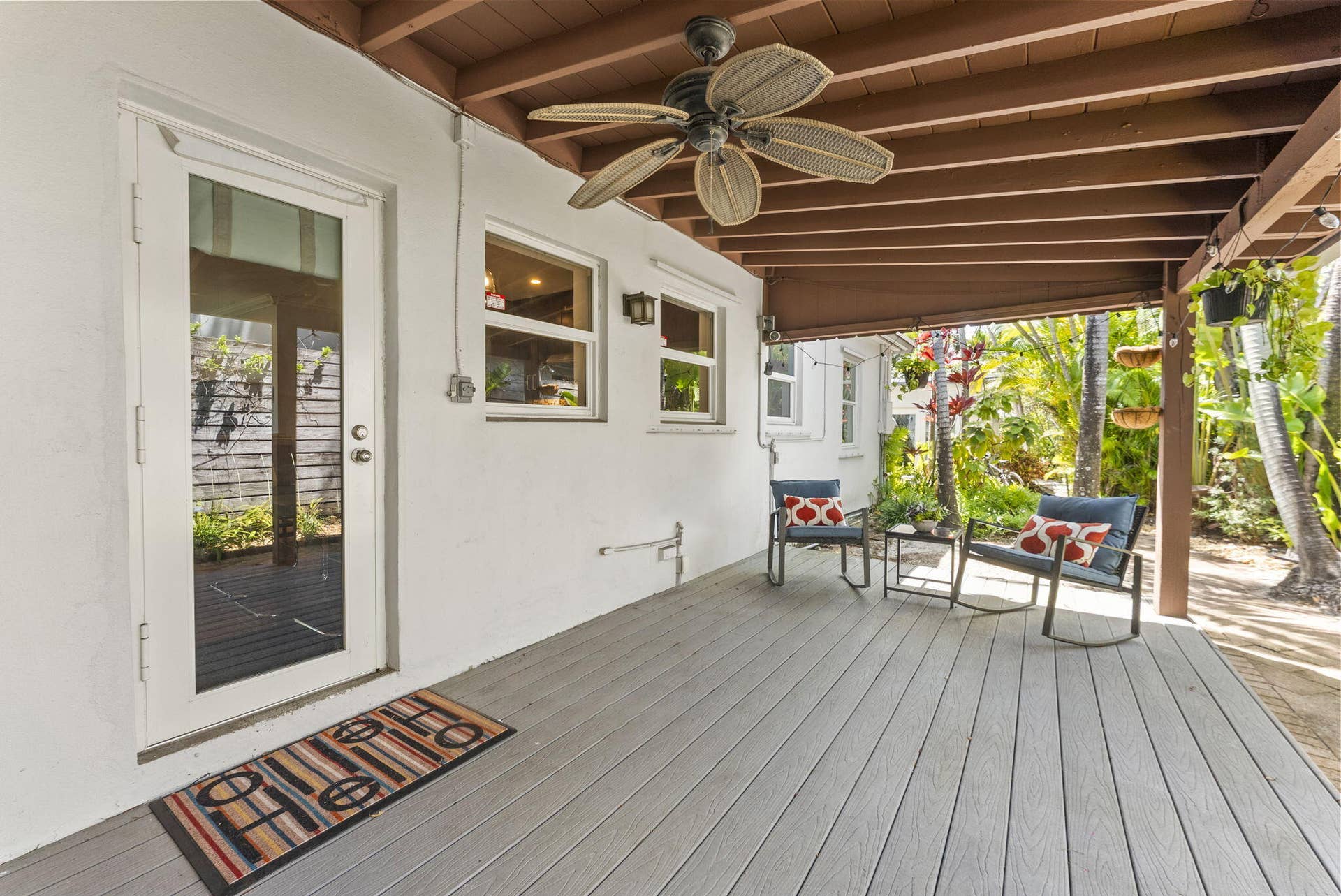 1627 NE 17TH Avenue, Fort Lauderdale, FL 33305 39-web-or-mls-DSC02098