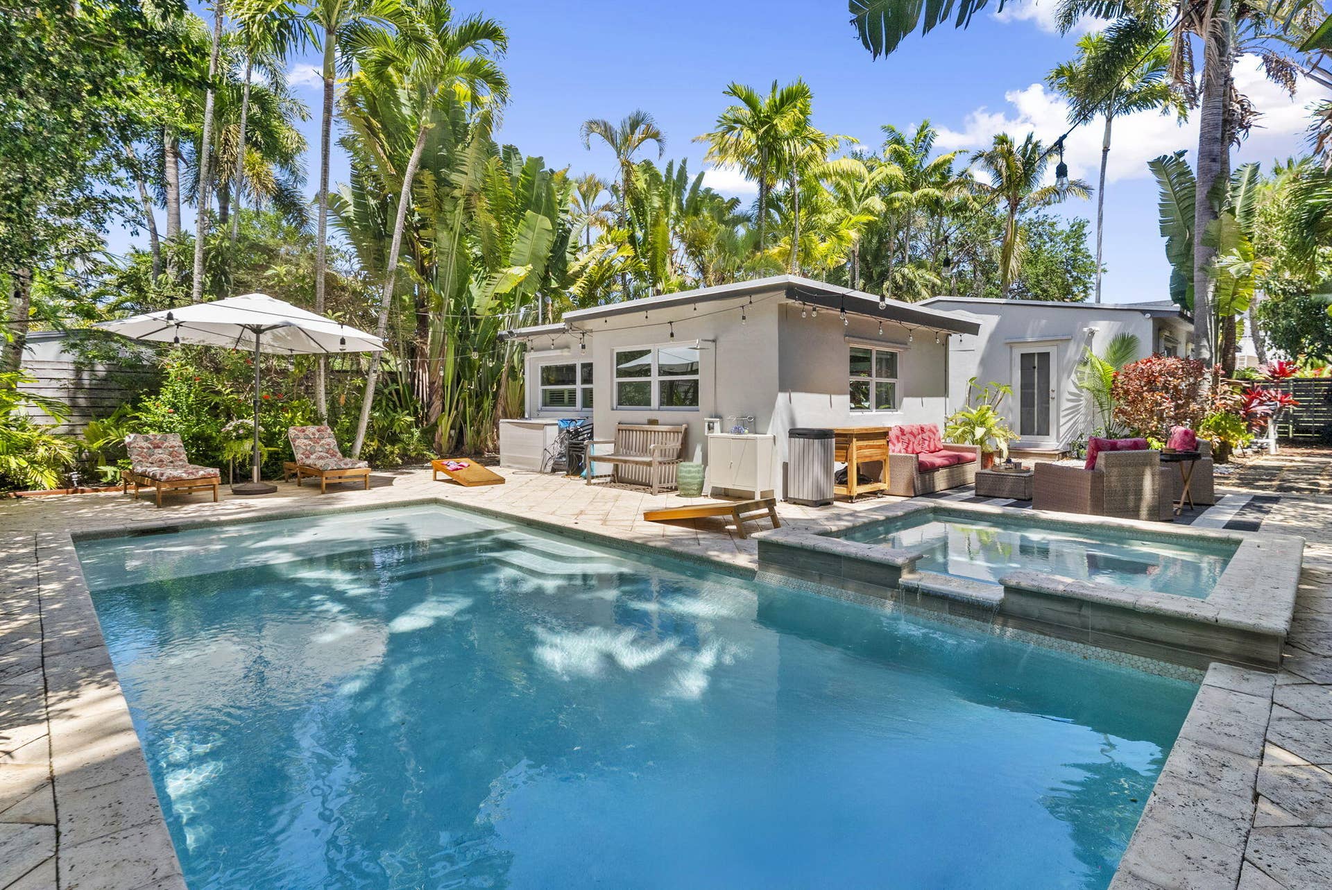 1627 NE 17TH Avenue, Fort Lauderdale, FL 33305 35-web-or-mls-DSC02086