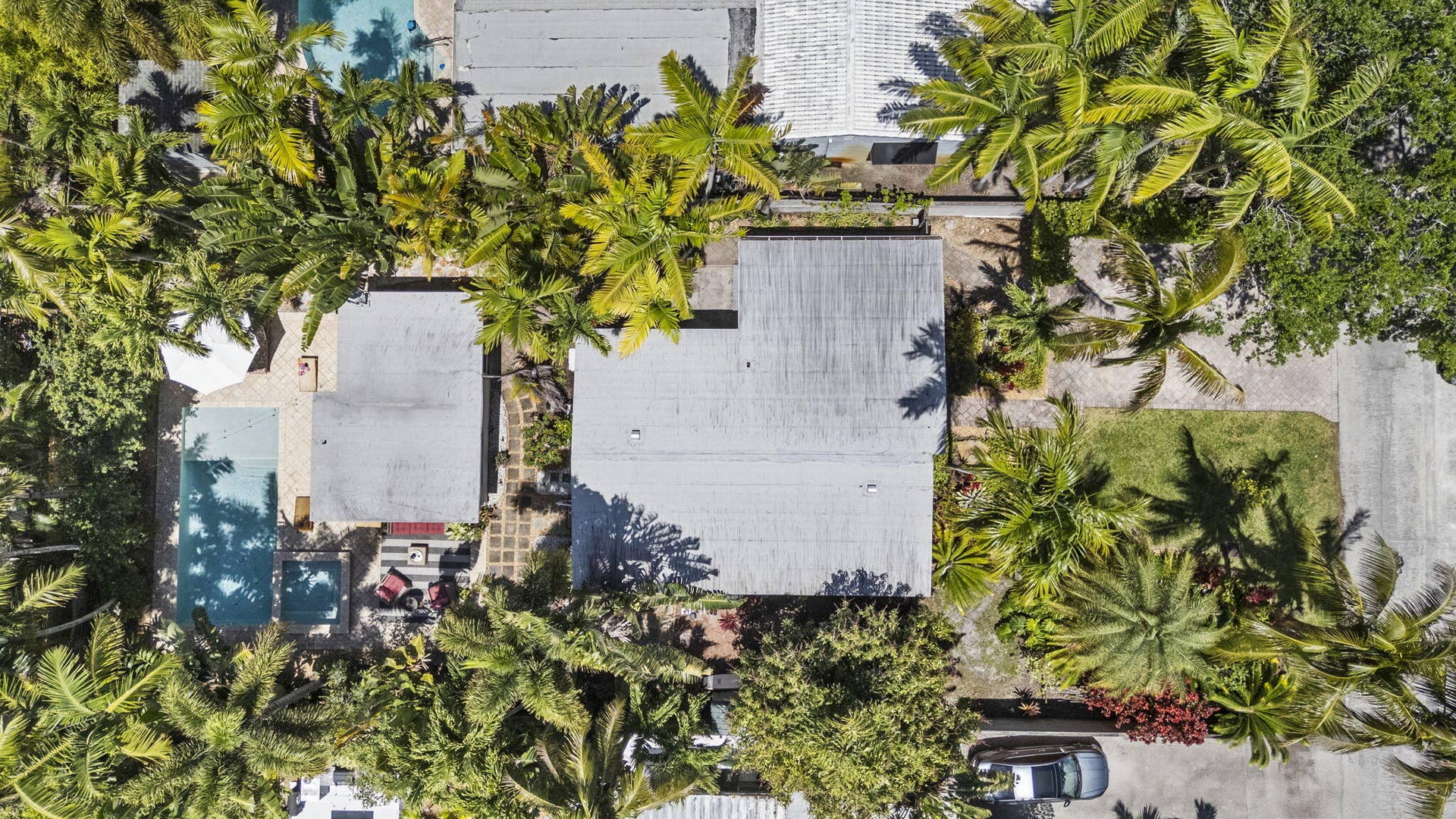 1627 NE 17TH Avenue, Fort Lauderdale, FL 33305 1-web-or-mls-DJI_20260406132218_0697_D