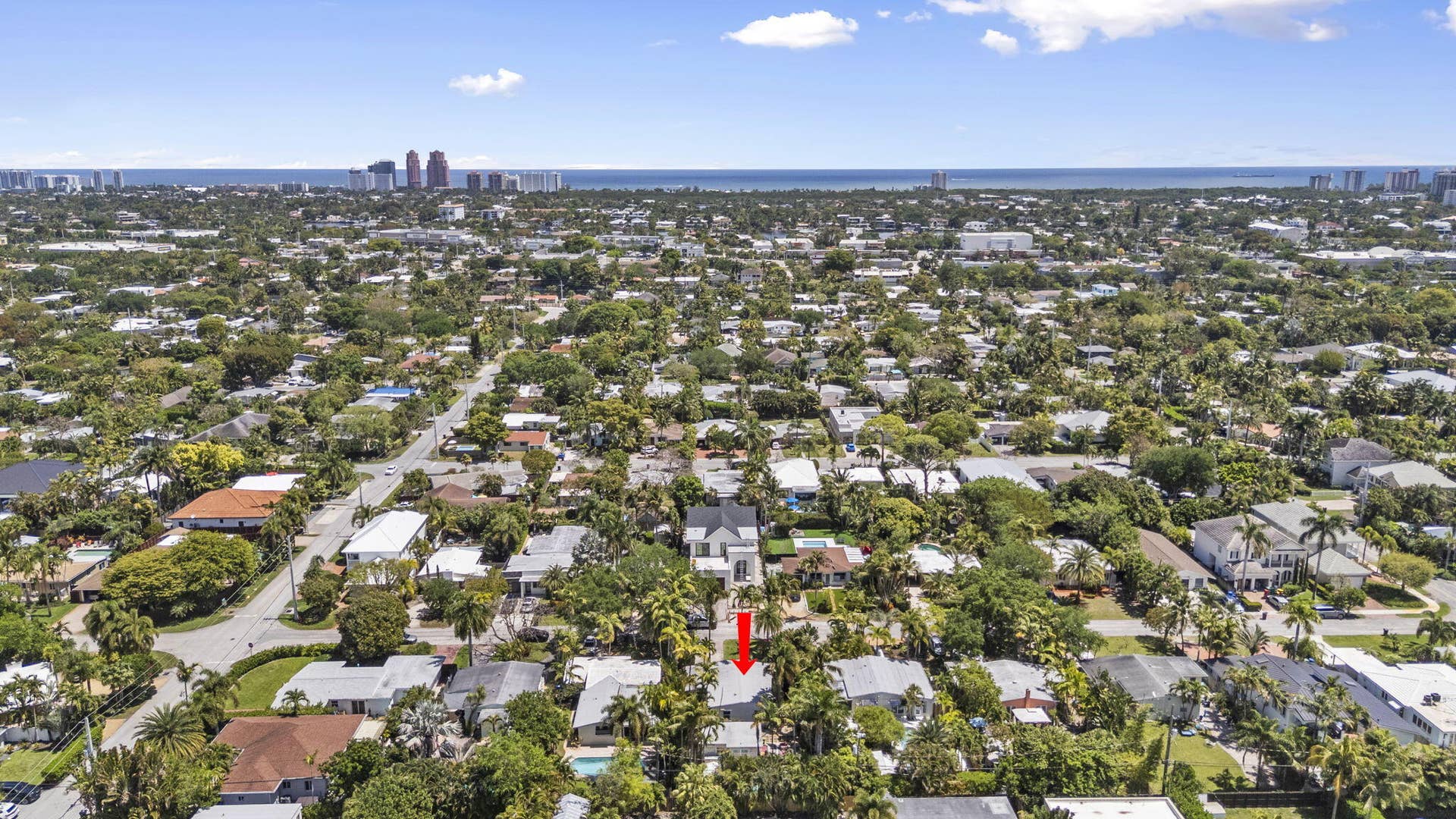 1627 NE 17TH Avenue, Fort Lauderdale, FL 33305 7-web-or-mls-DJI_20260406132552_0715_D