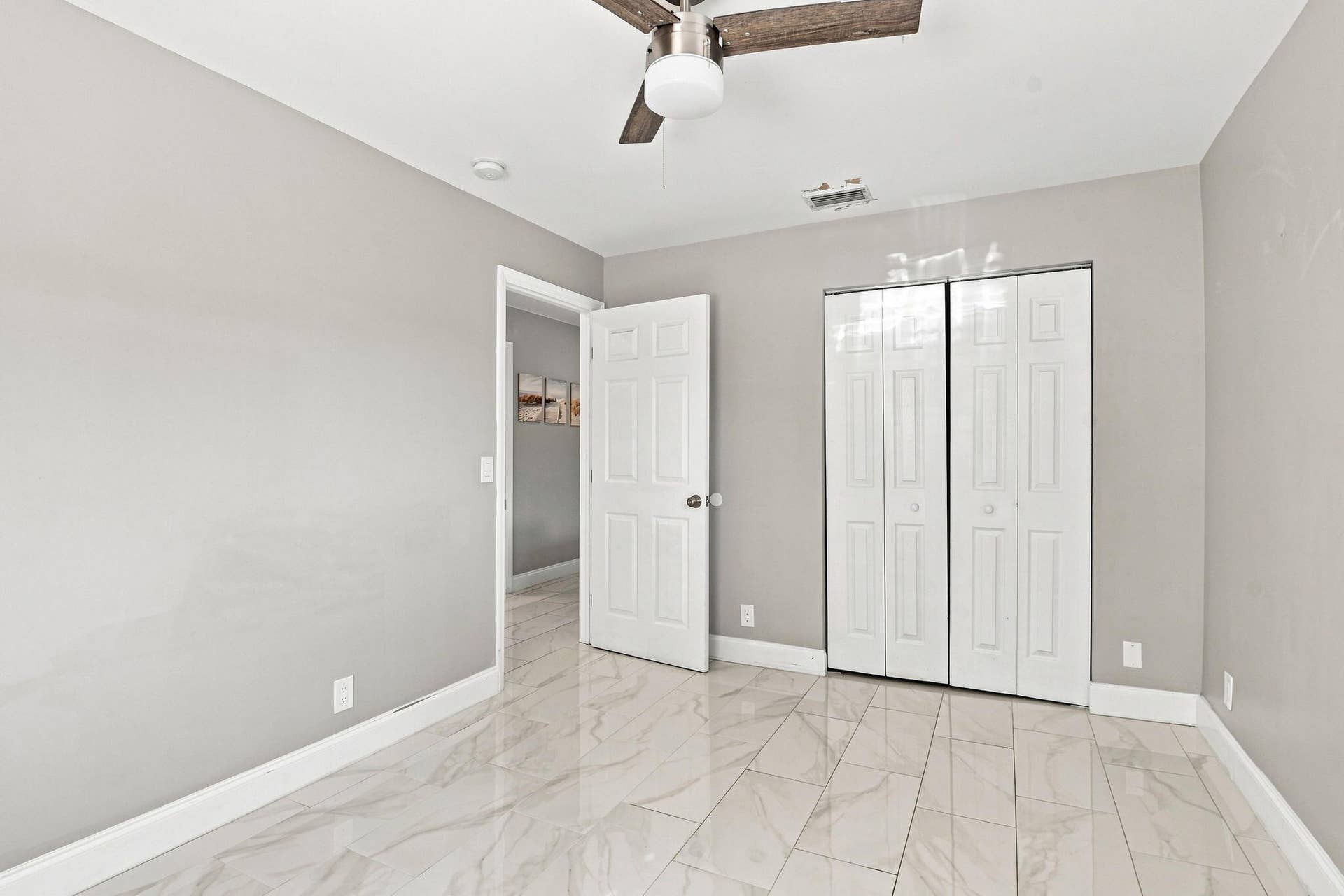 15-web-or-mls-1217%20W%2032nd%20St%20%28