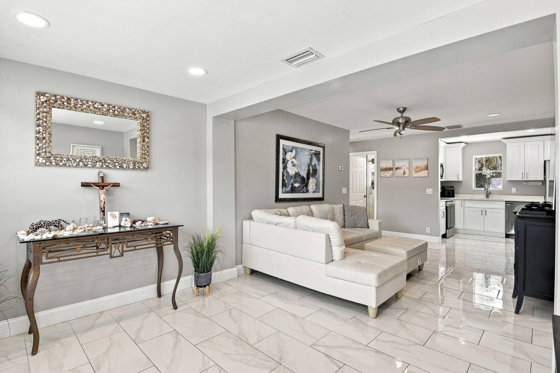 5-web-or-mls-1217%20W%2032nd%20St%20%281