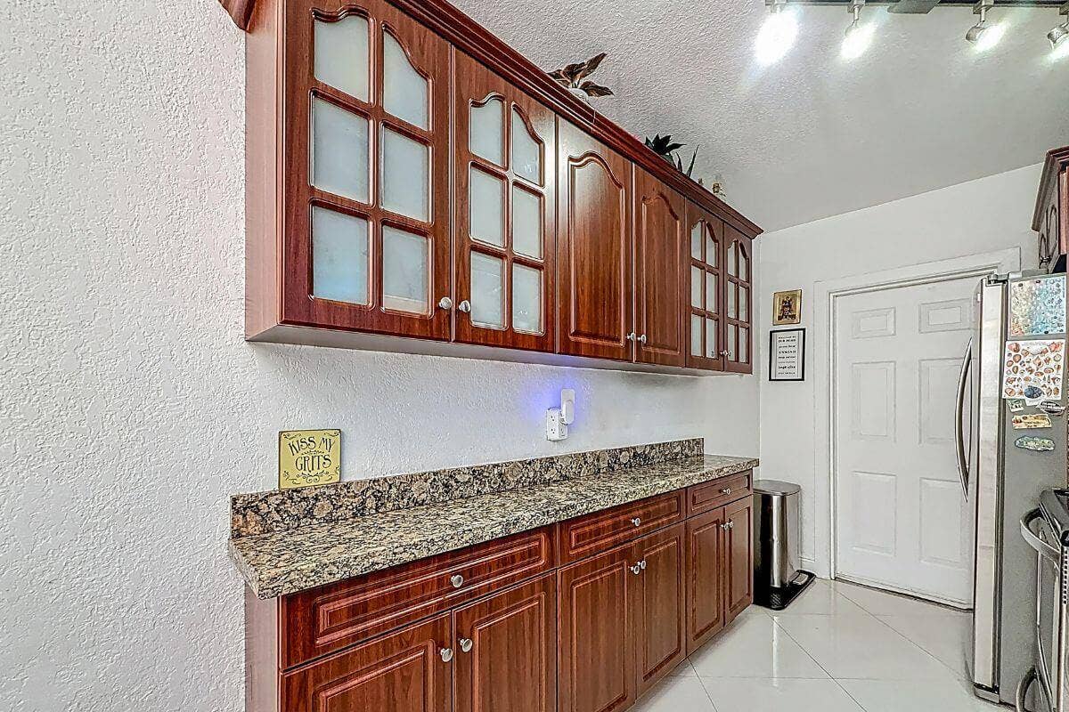2600 S OCEAN Drive, #S102, Hollywood, FL 33019 G-2600 S Ocean Dr APT S102, Hollywood, F