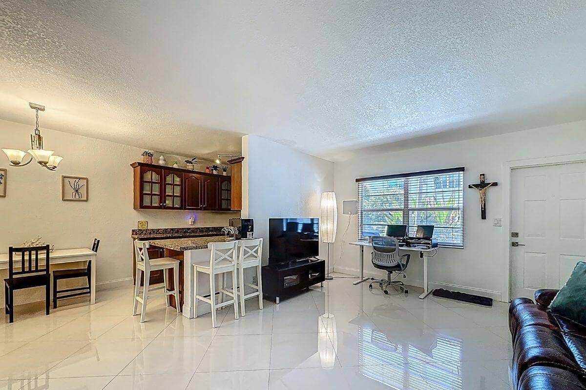 2600 S OCEAN Drive, #S102, Hollywood, FL 33019 G-2600 S Ocean Dr APT S102, Hollywood, F