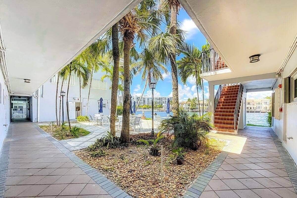2600 S OCEAN Drive, #S102, Hollywood, FL 33019 G-2600 S Ocean Dr APT S102, Hollywood, F