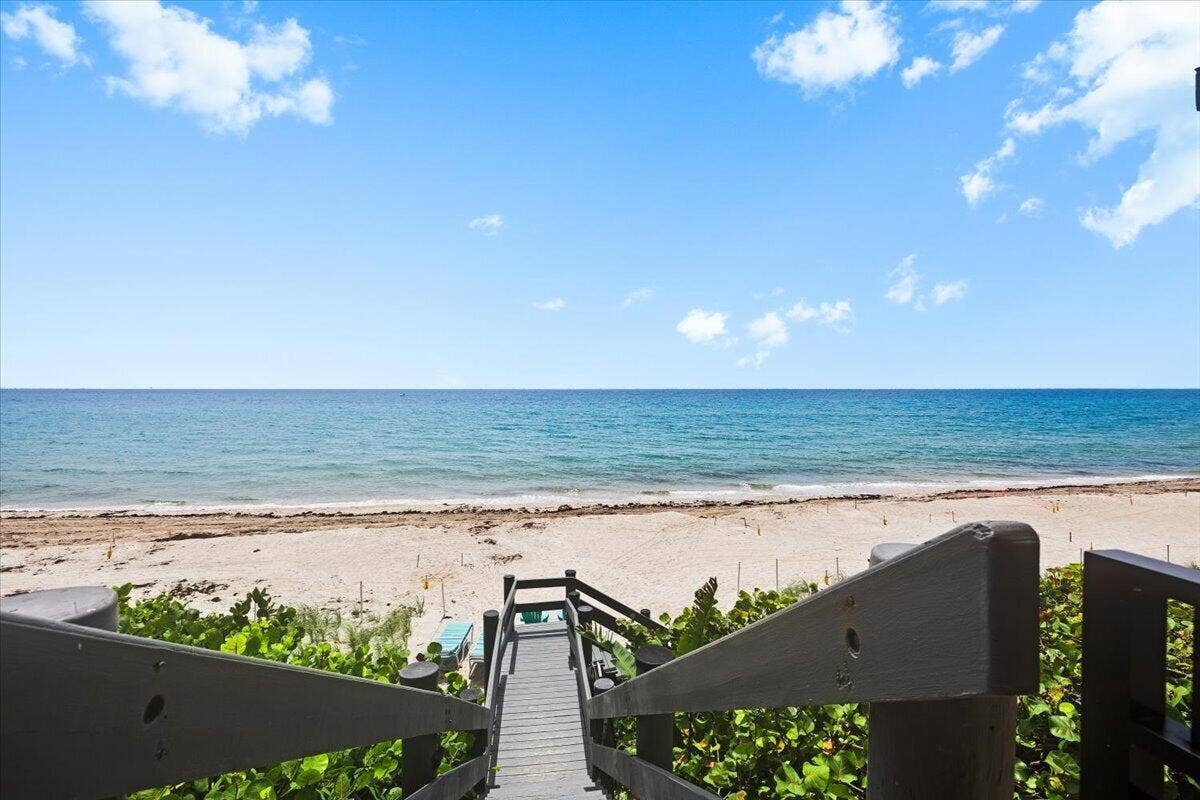 1167 HILLSBORO MILE, #308, Hillsboro Beach, FL 33062 31-424A0334