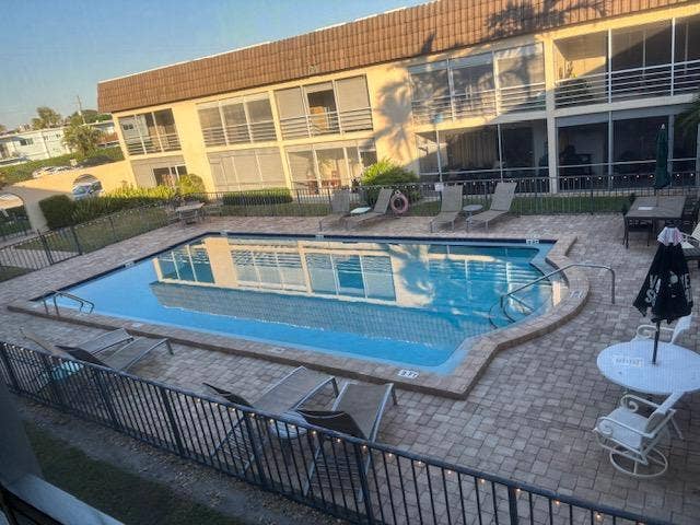 342 Southwind Drive, #223, North Palm Beach, FL 33408 Riv Key Comm Pool